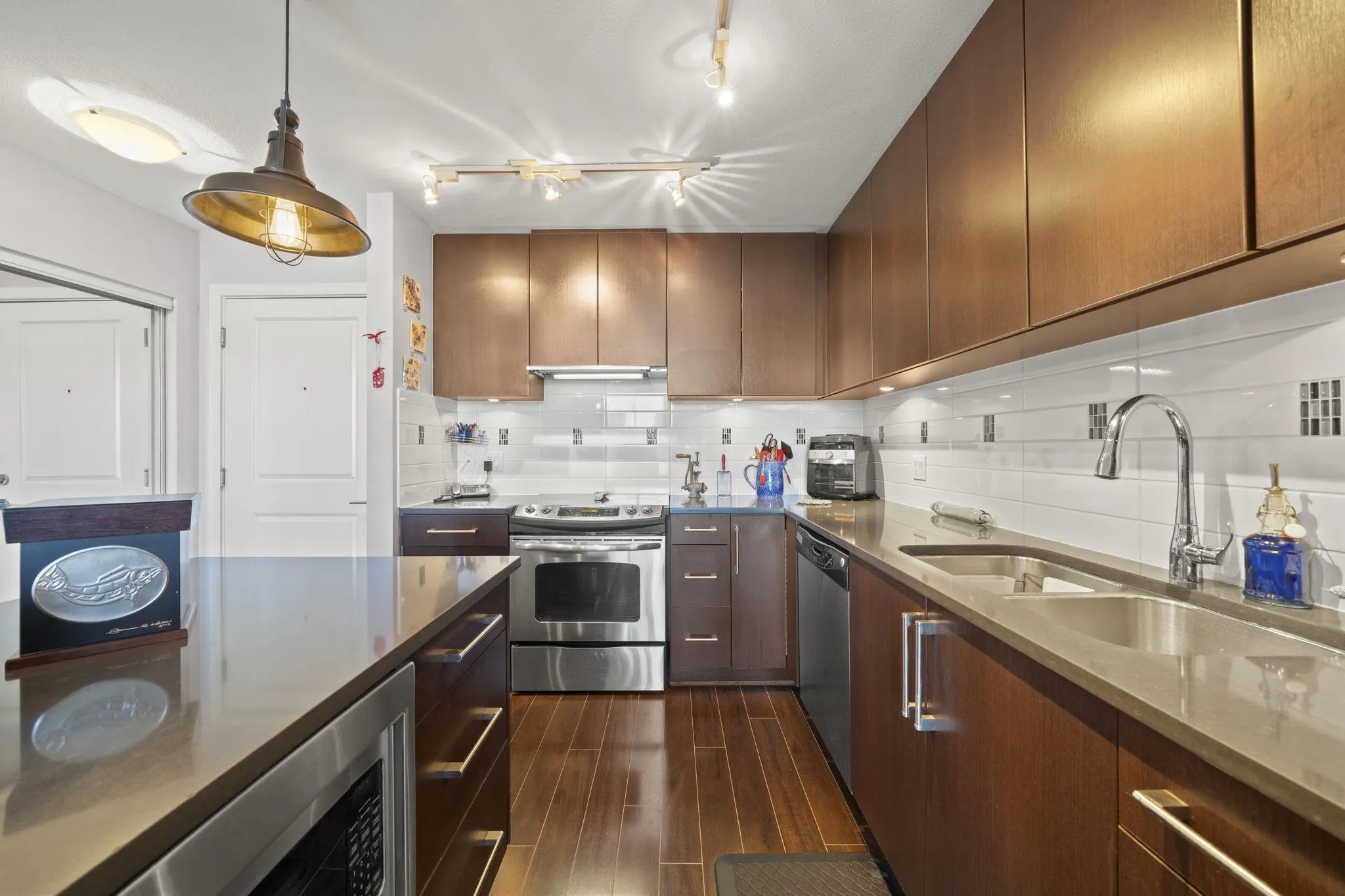 15850 26 Avenue #439
