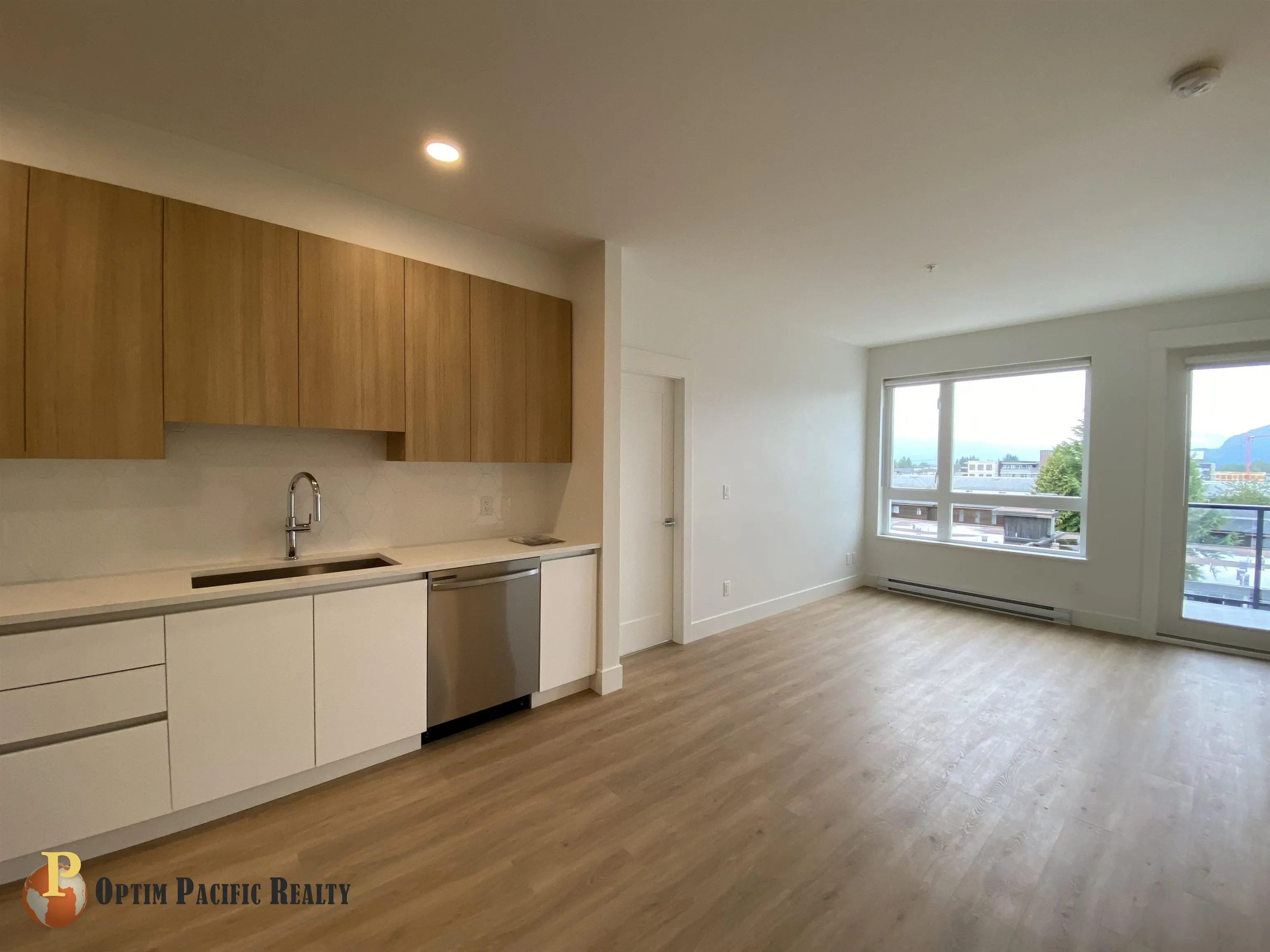 11907 223 Street #5XX