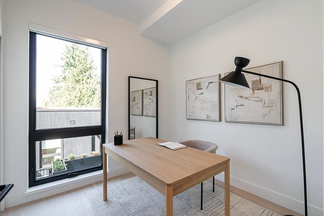 539 W 28th Avenue #202