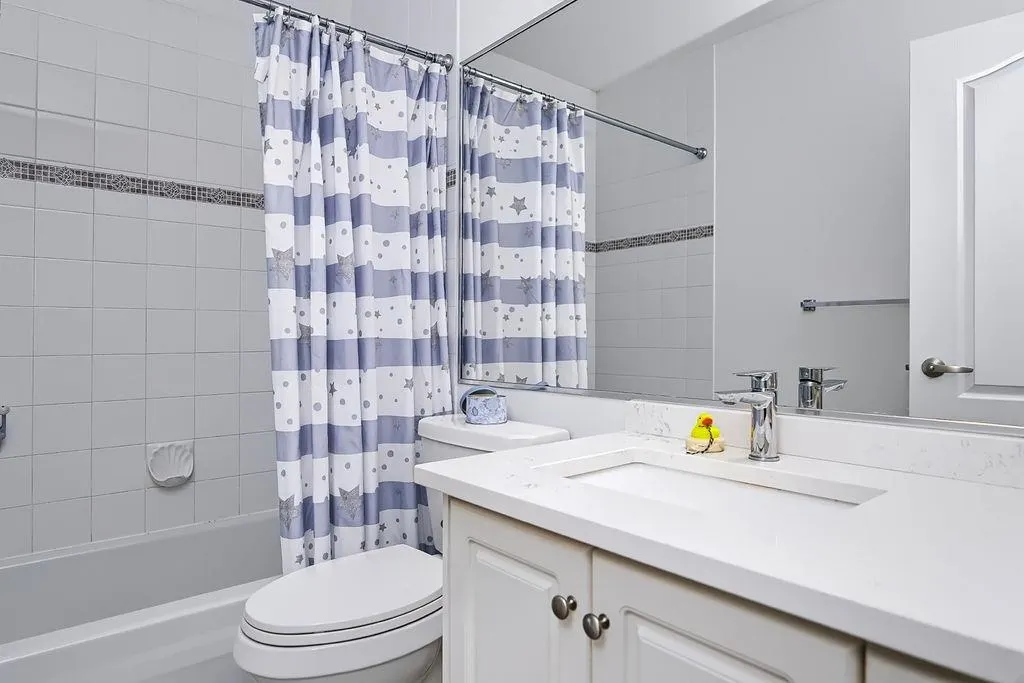 735 Park Road #3