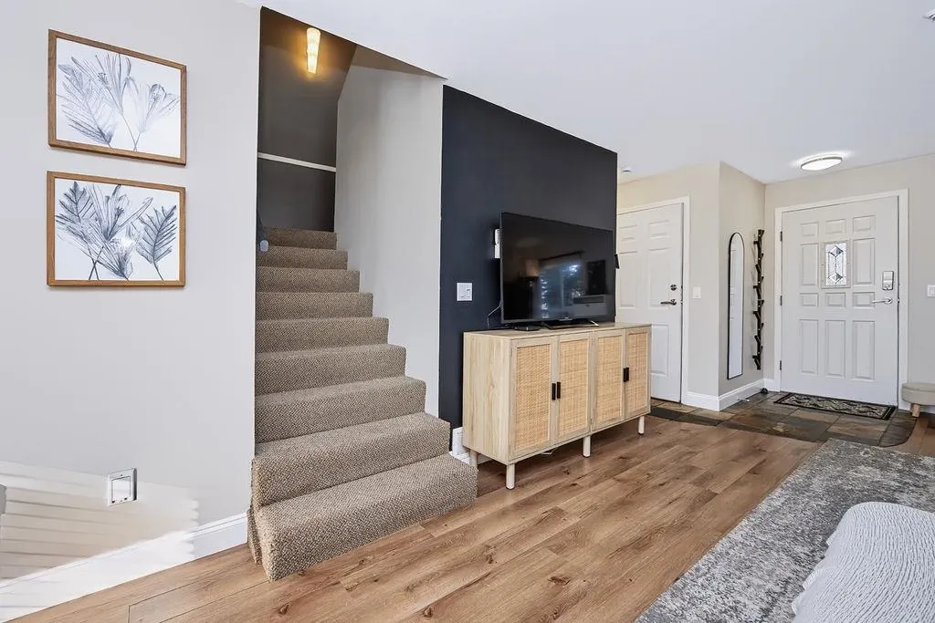 735 Park Road #3