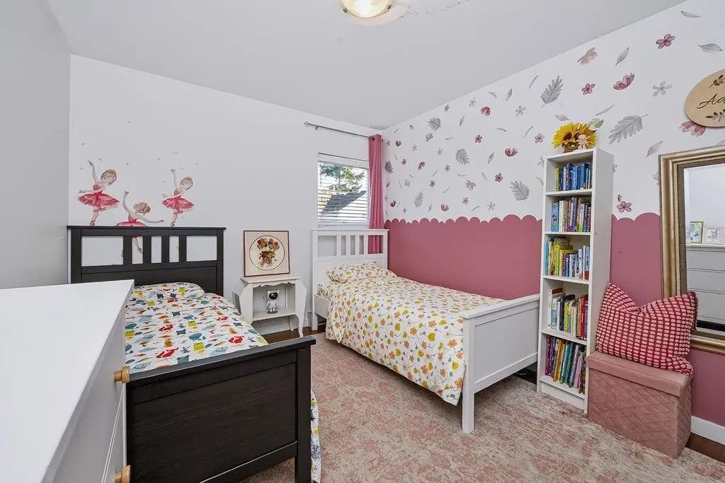 735 Park Road #3