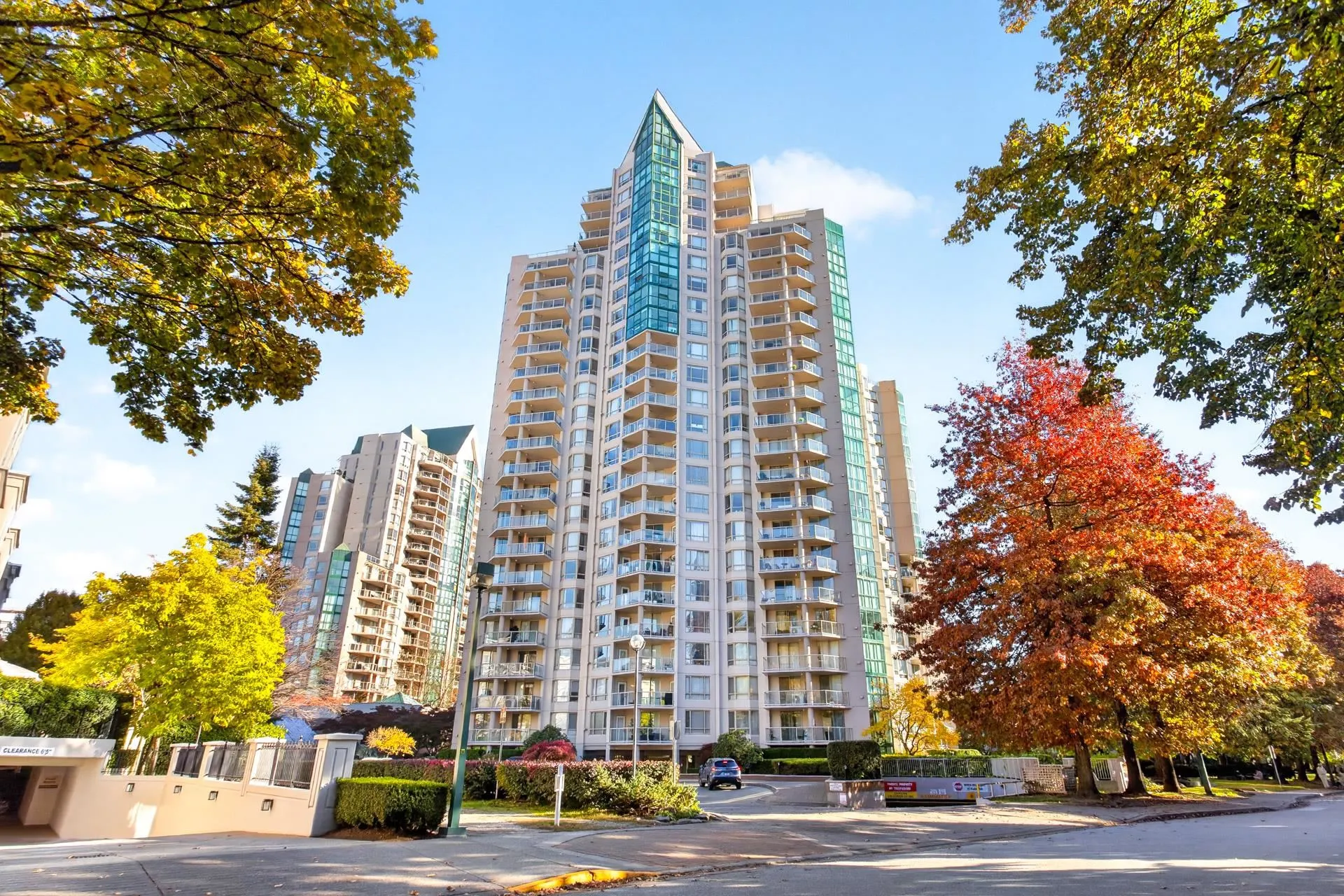 1199 Eastwood Street #1401