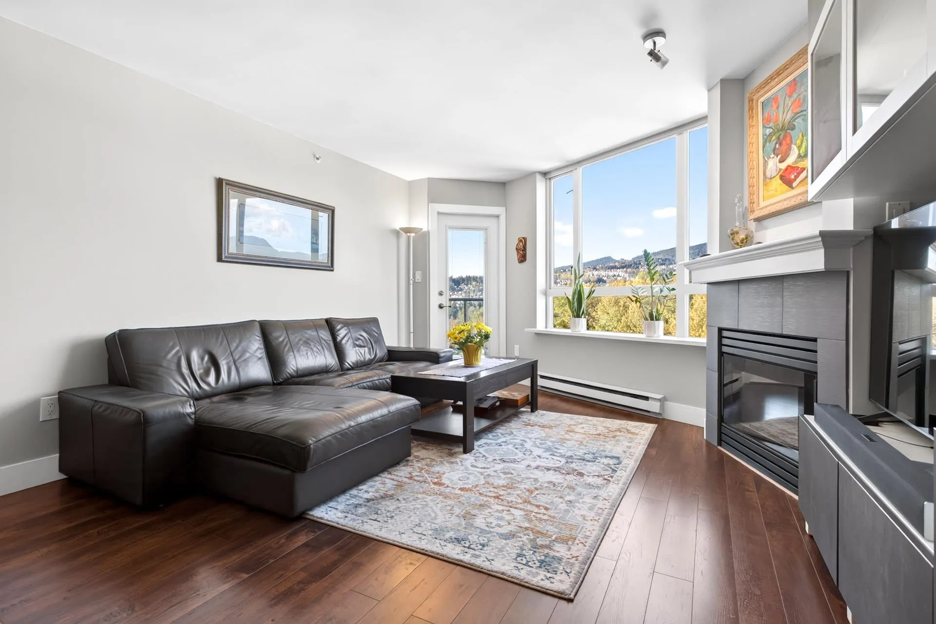 1199 Eastwood Street #1401