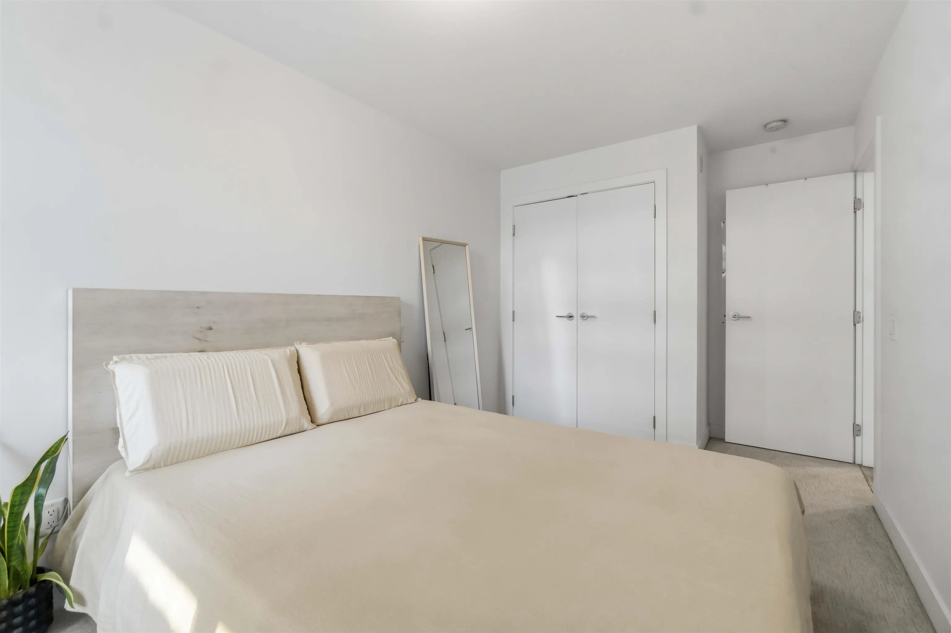 2060 Curling Road #114