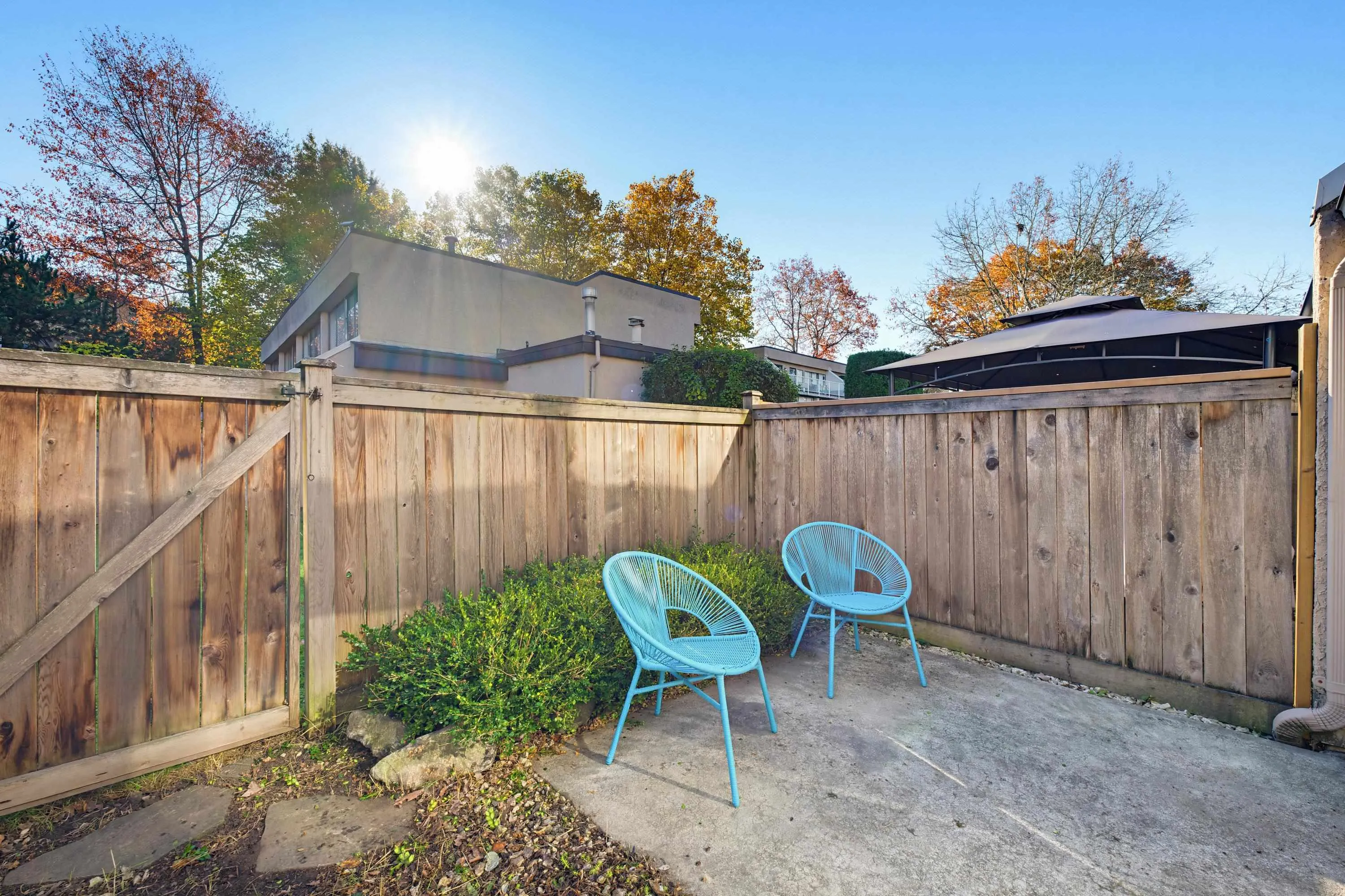 17720 60 Avenue #106