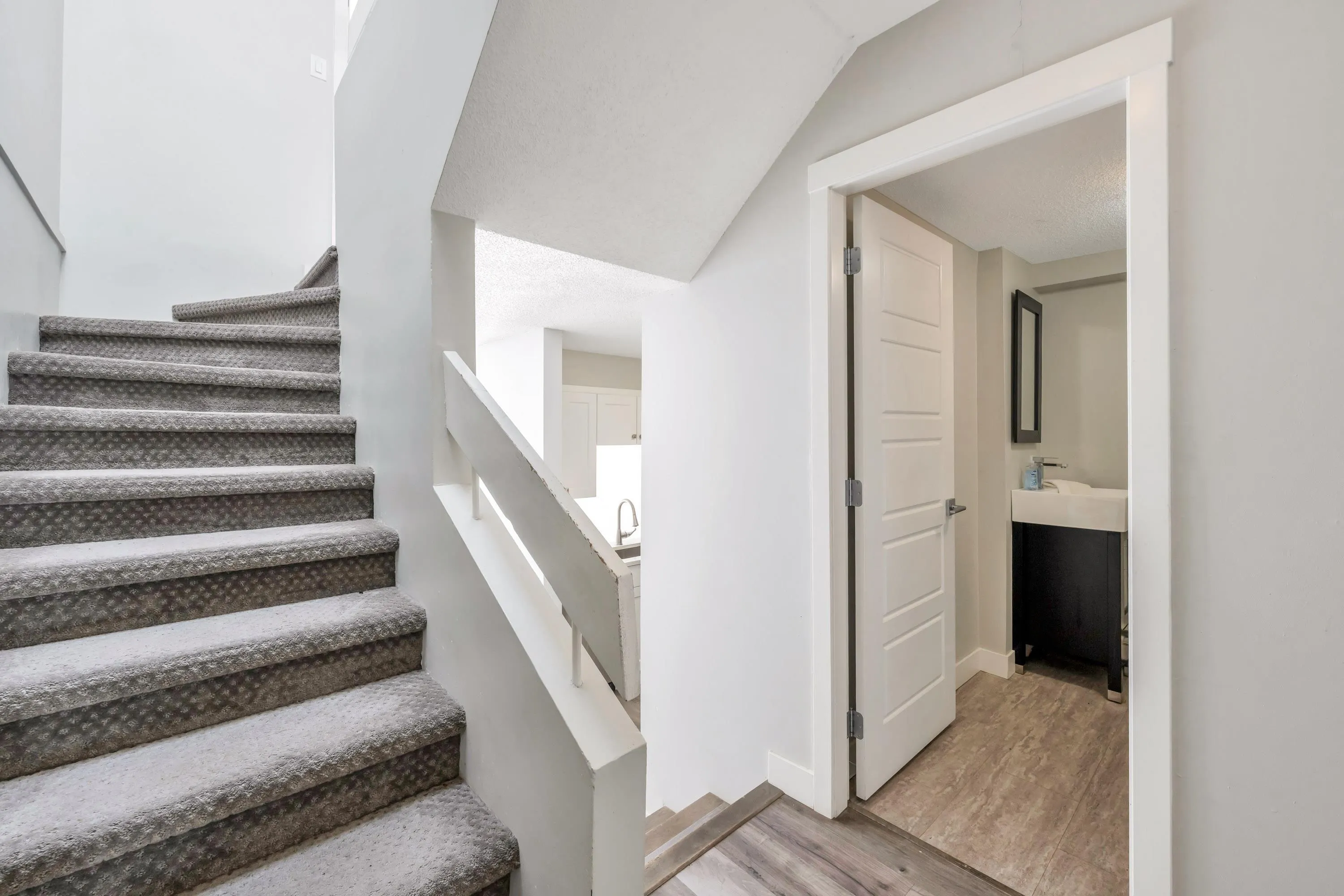 17720 60 Avenue #106