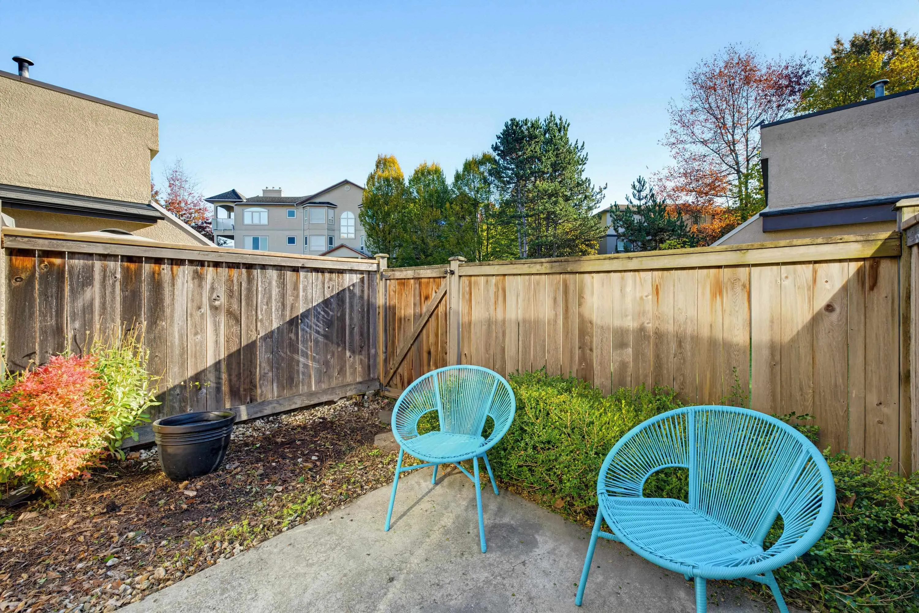 17720 60 Avenue #106