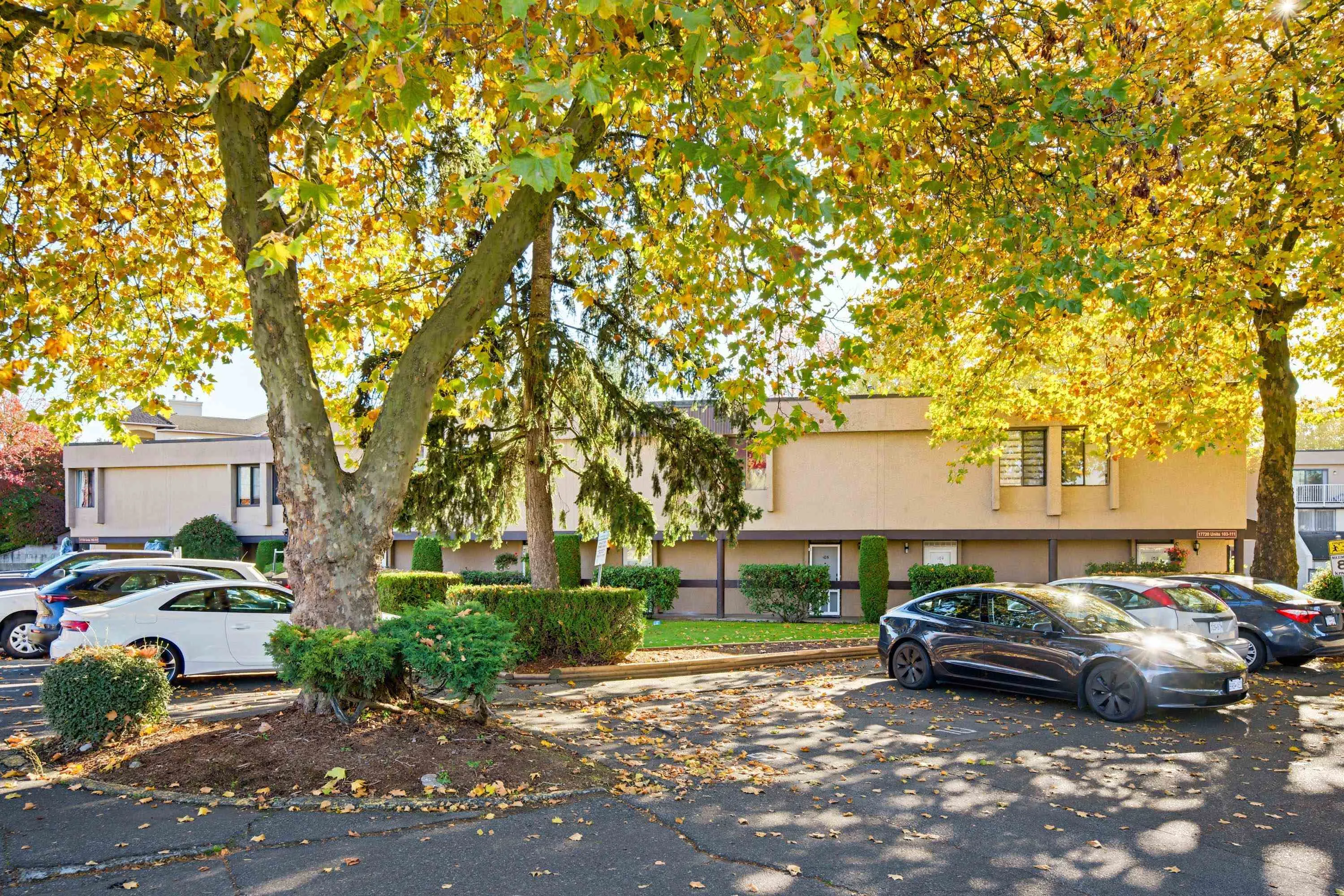 17720 60 Avenue #106