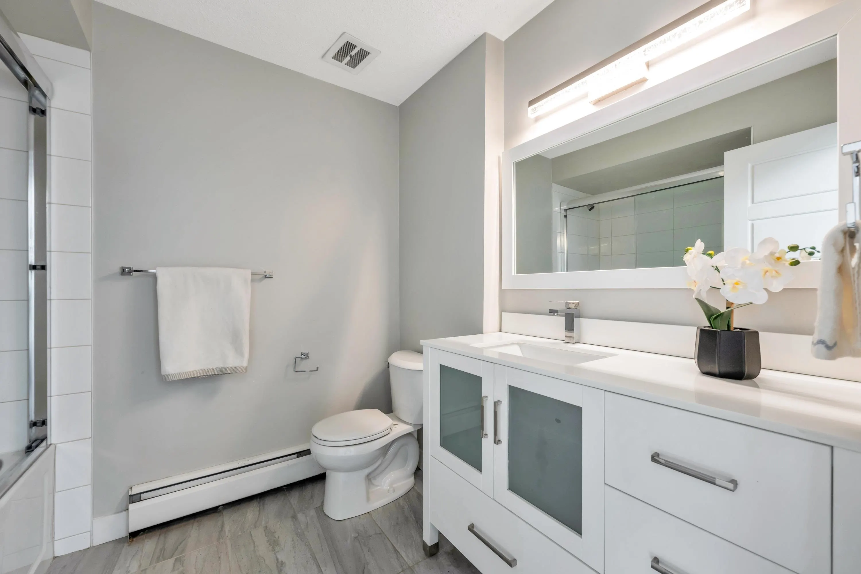 17720 60 Avenue #106