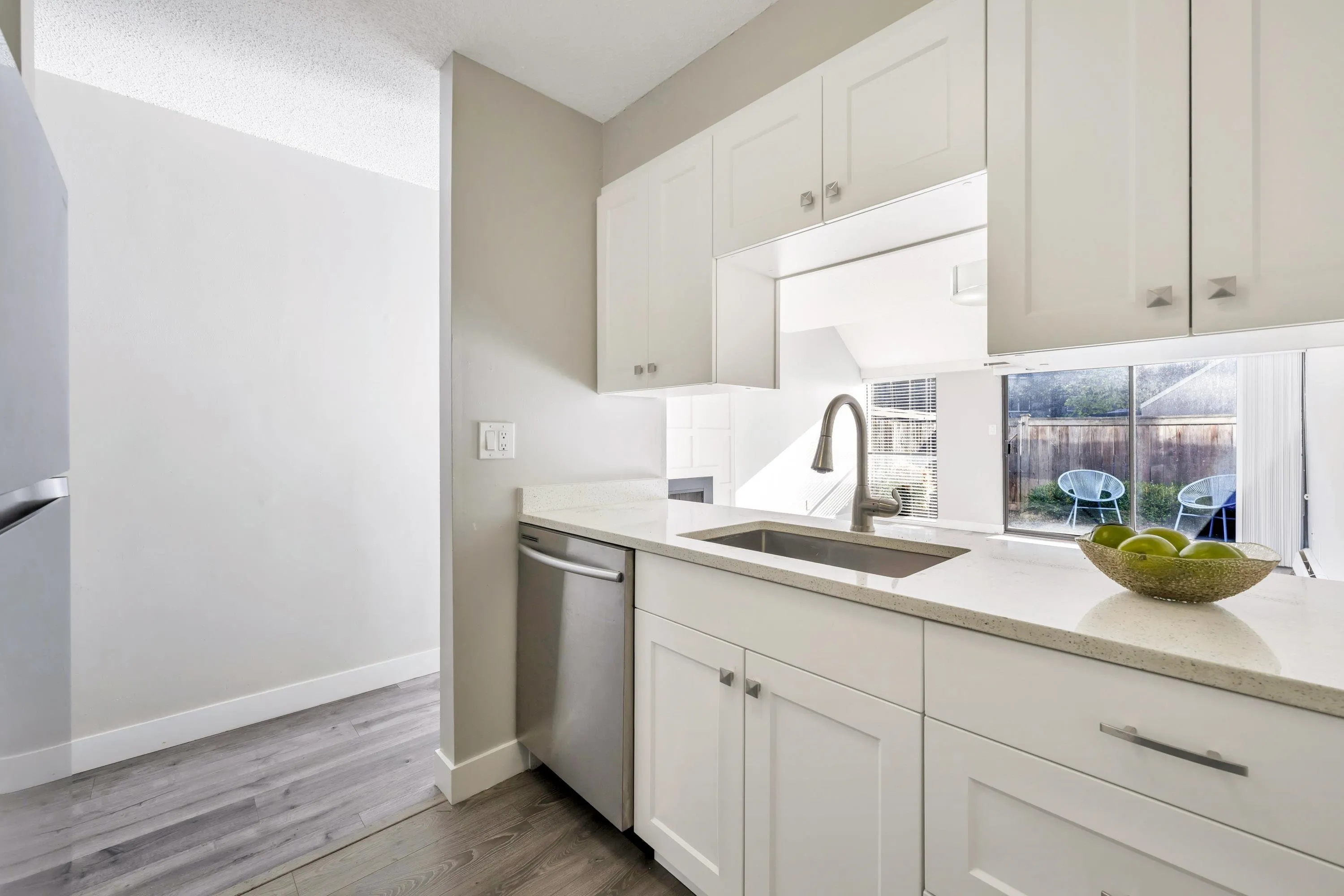17720 60 Avenue #106