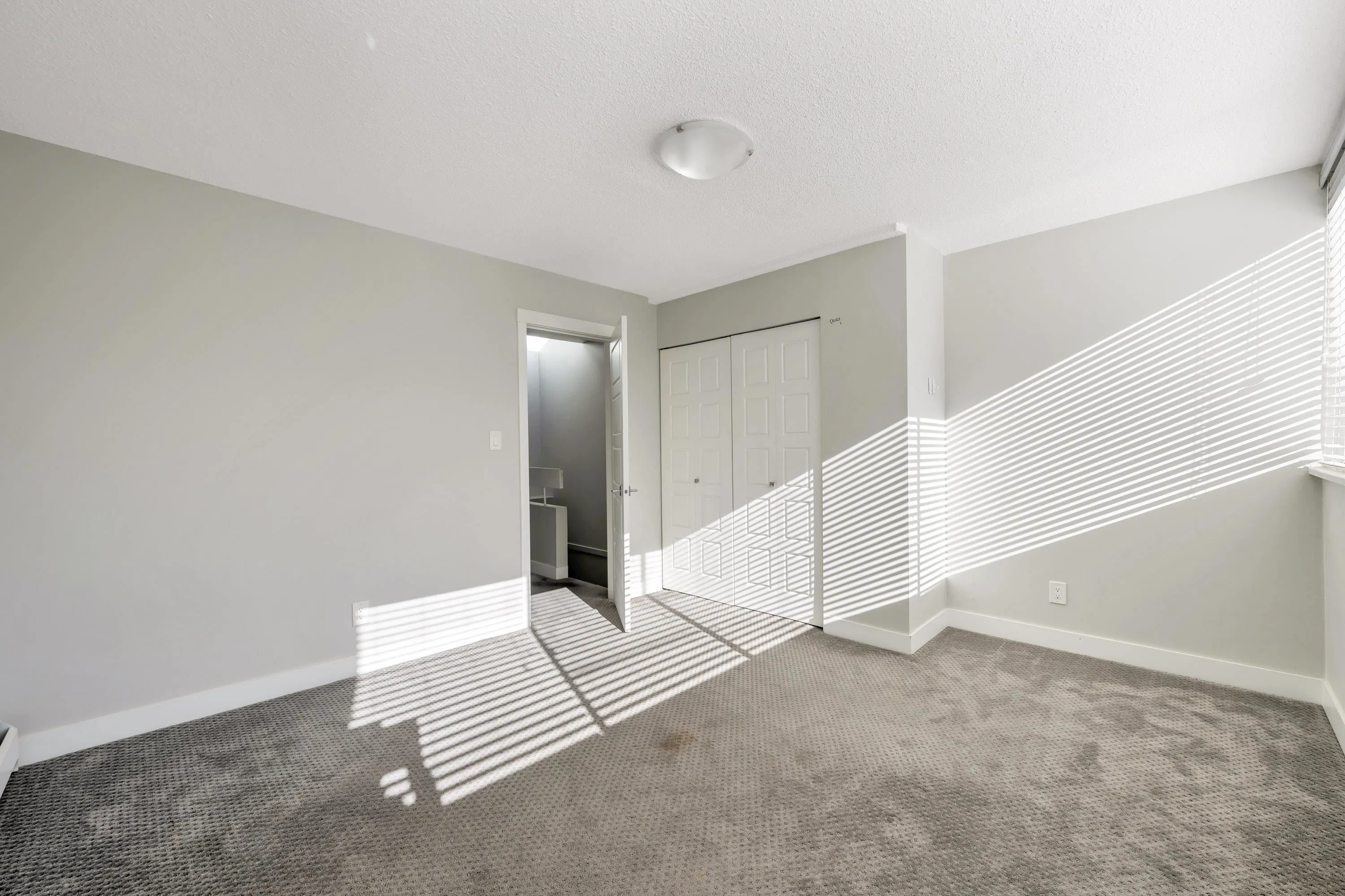 17720 60 Avenue #106