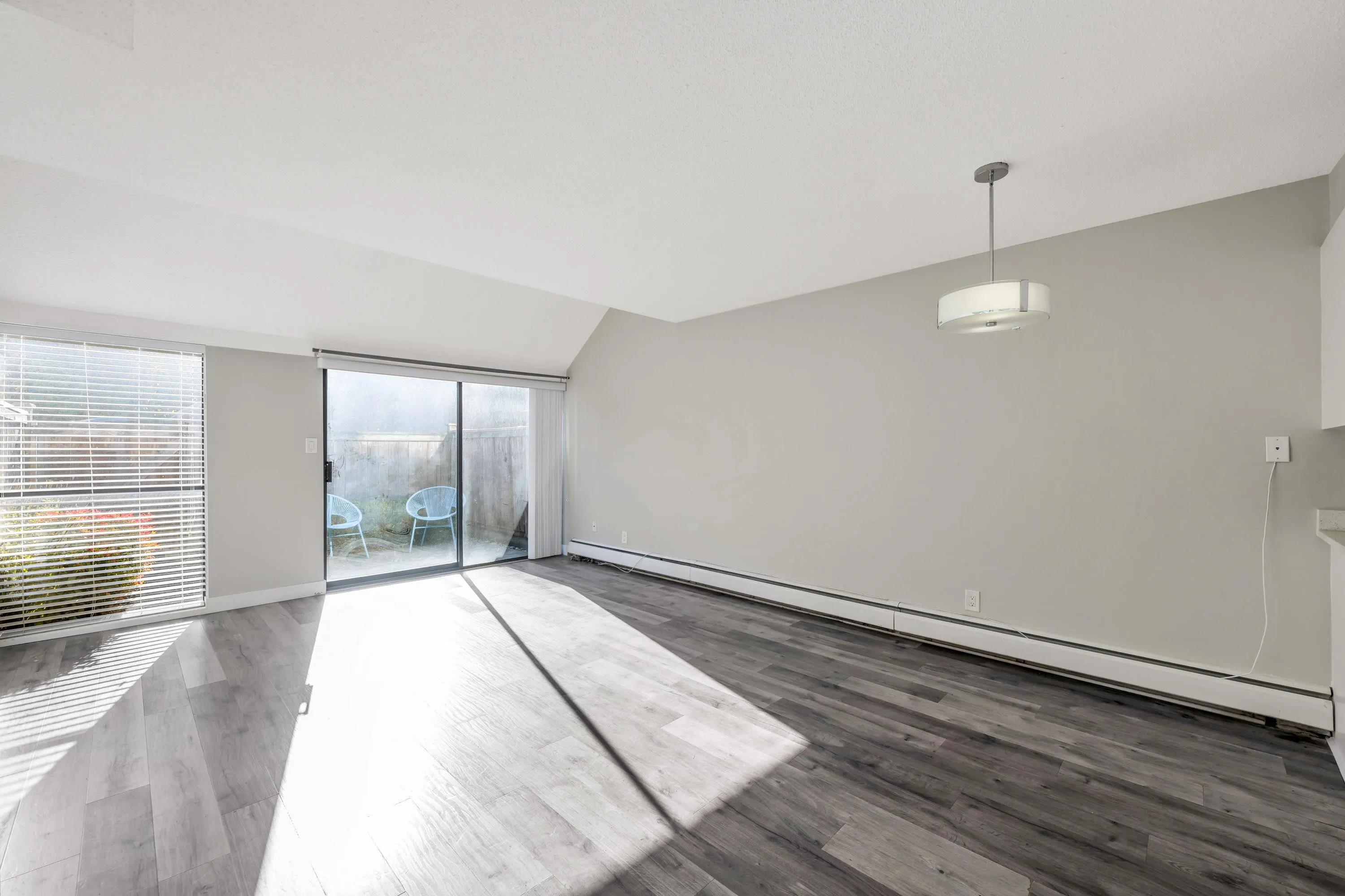 17720 60 Avenue #106