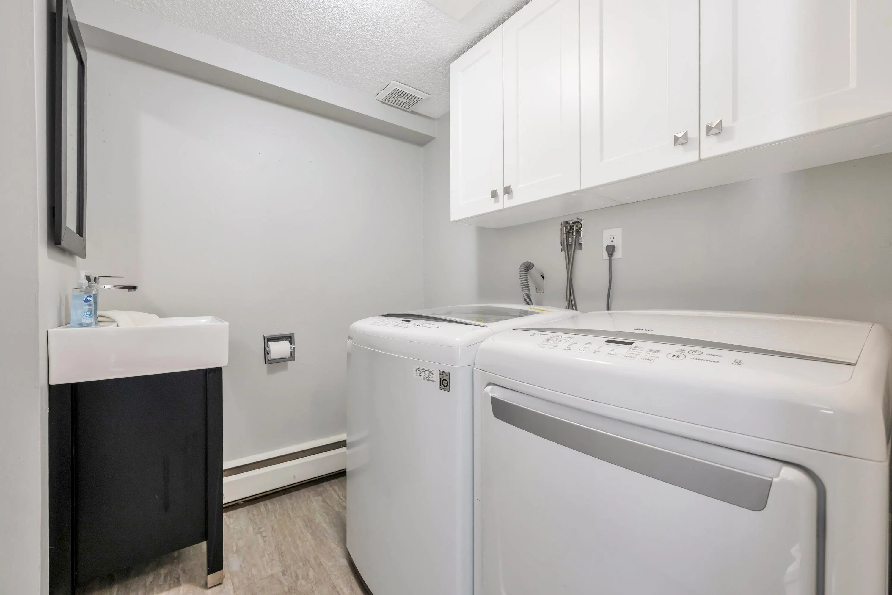 17720 60 Avenue #106