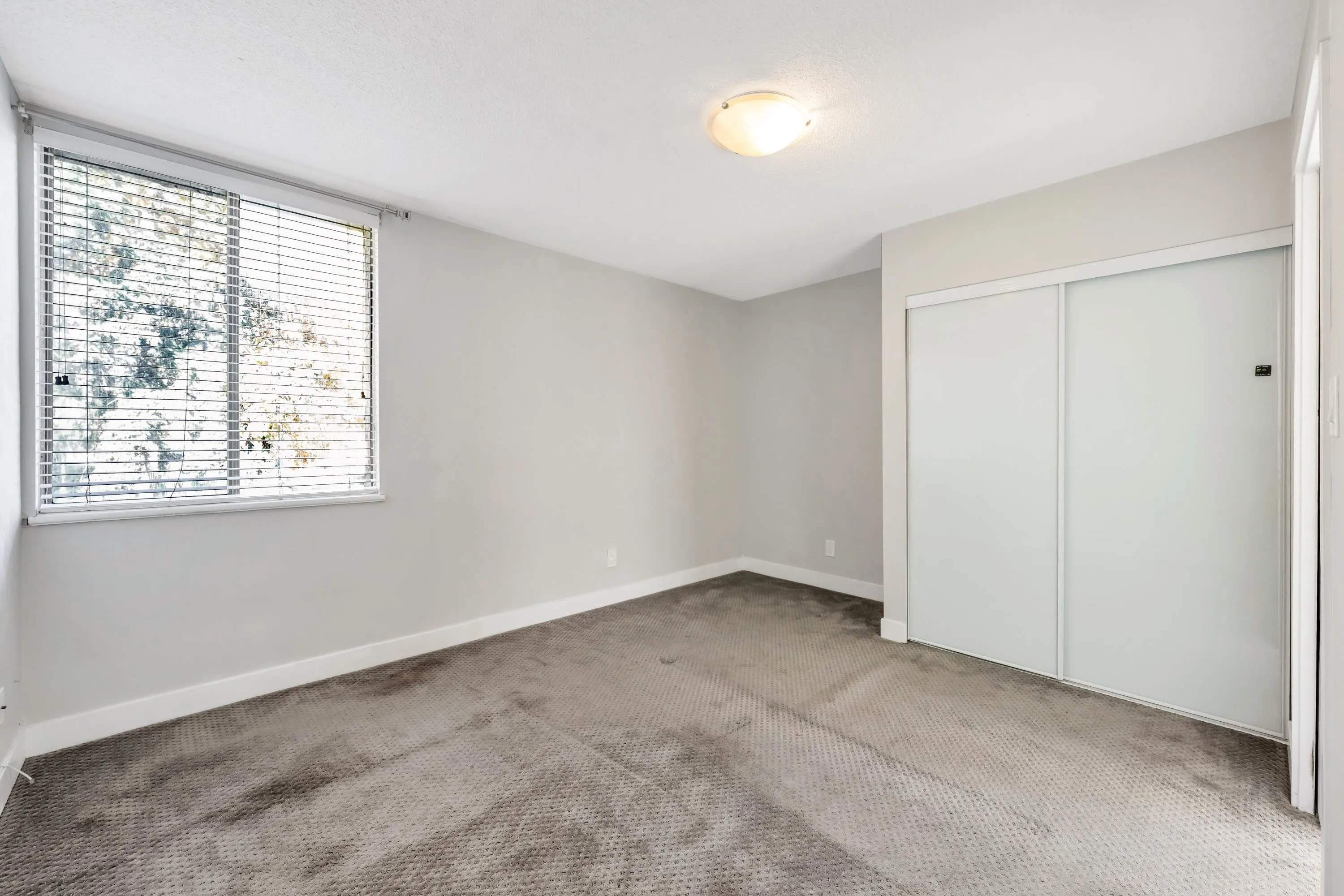 17720 60 Avenue #106