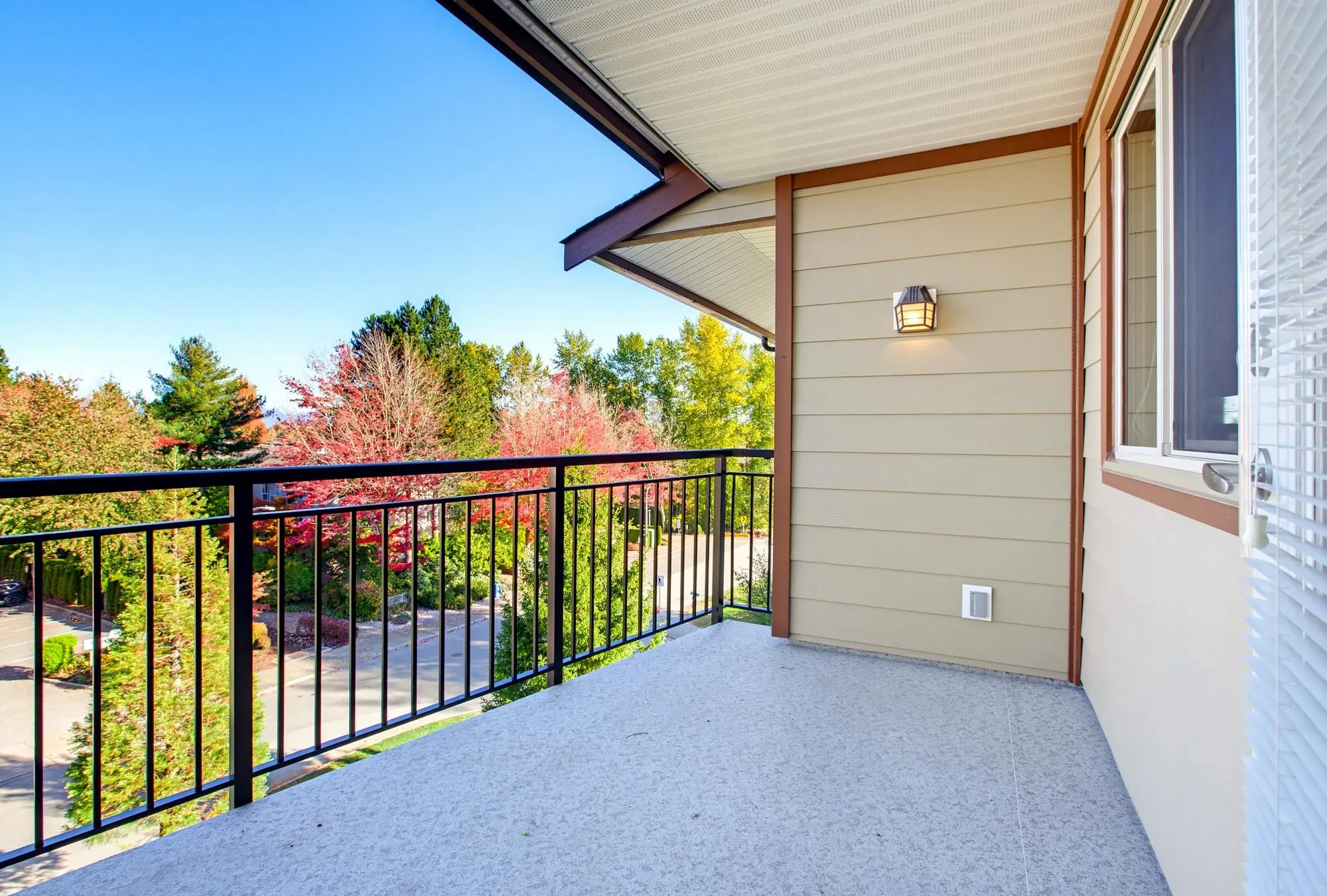 16068 83 Avenue #411