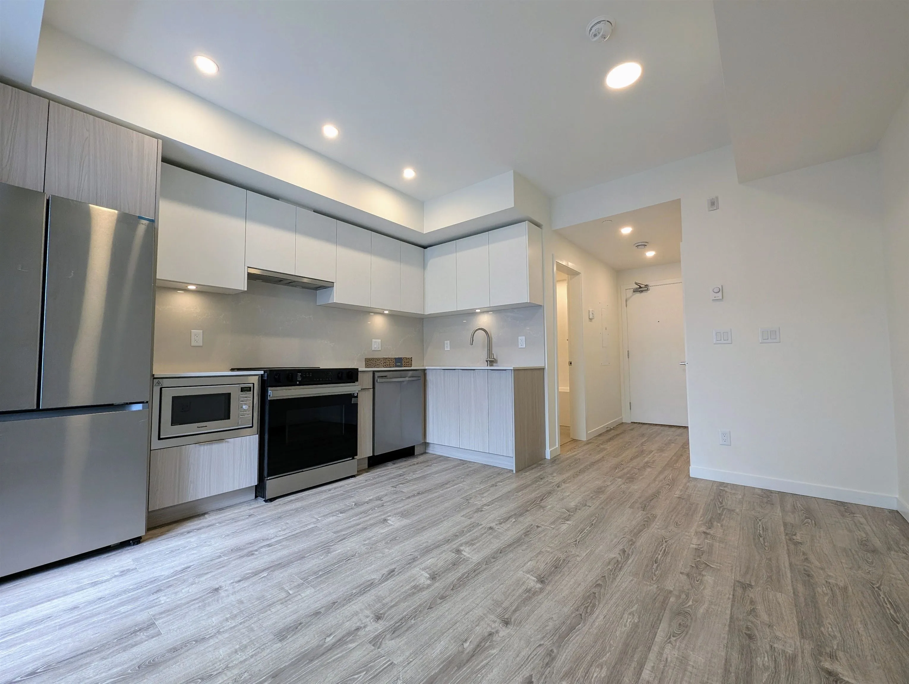 10829 140 Street #501