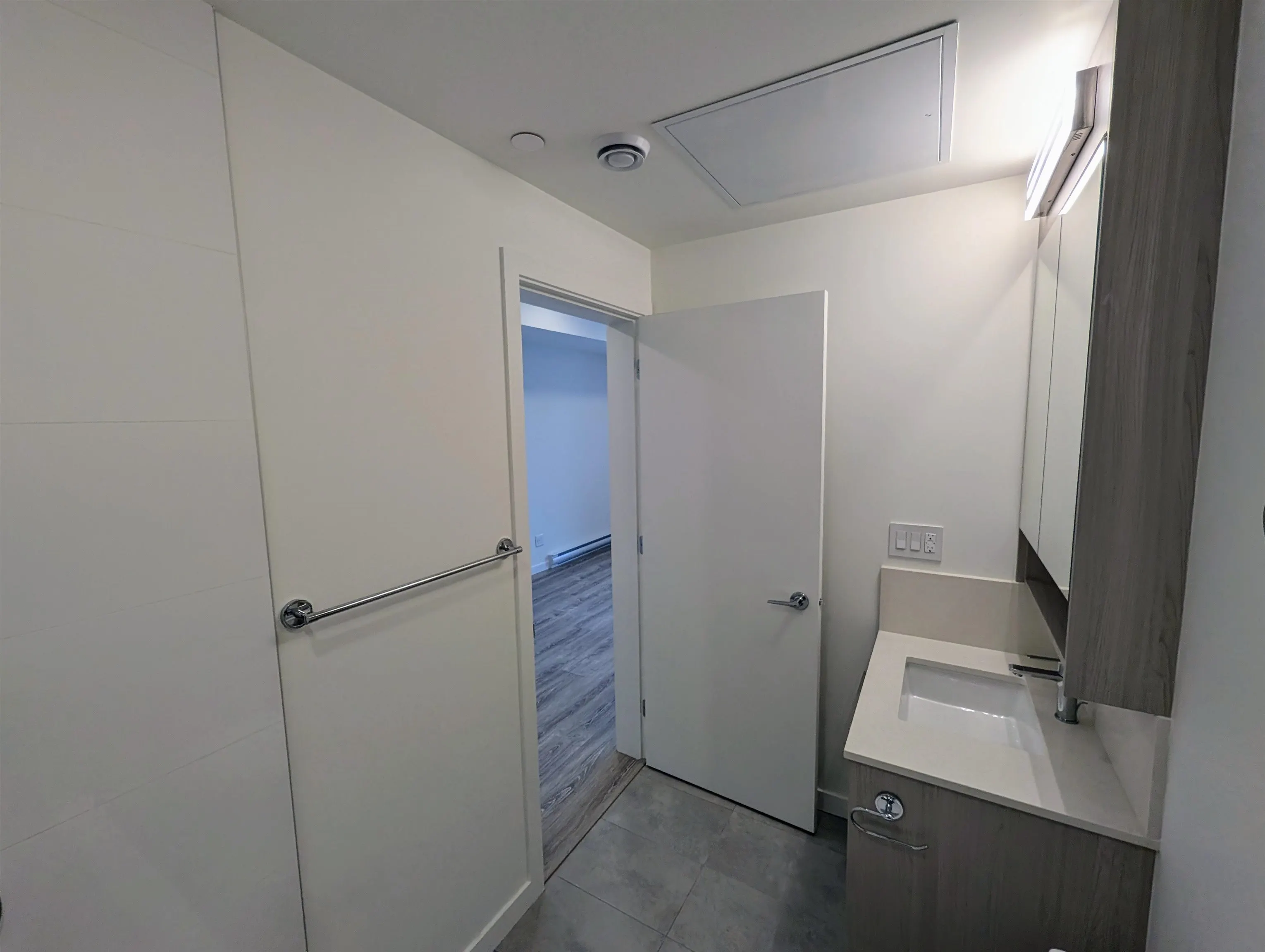 10829 140 Street #501