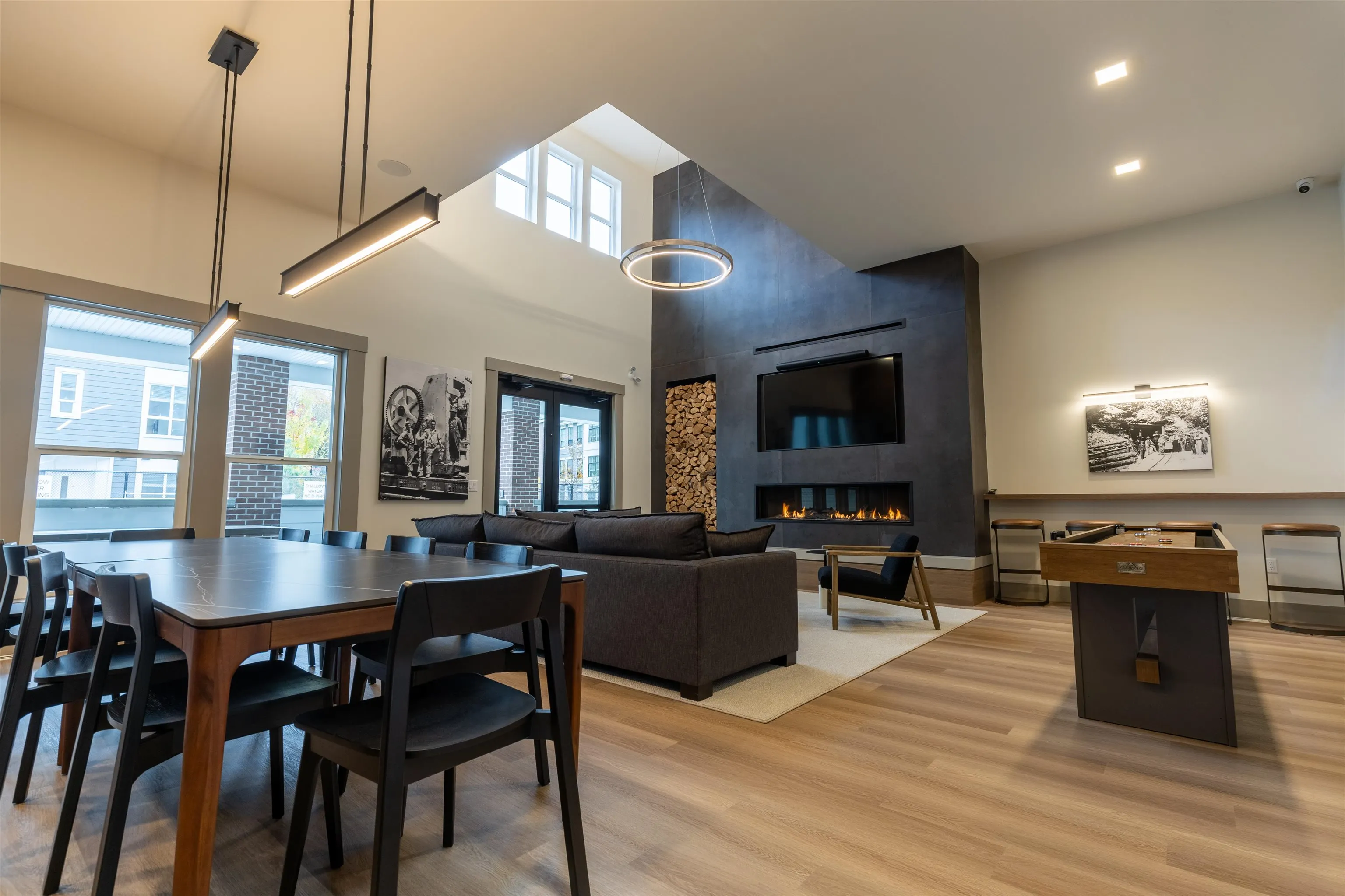 2771 Montrose Avenue #110