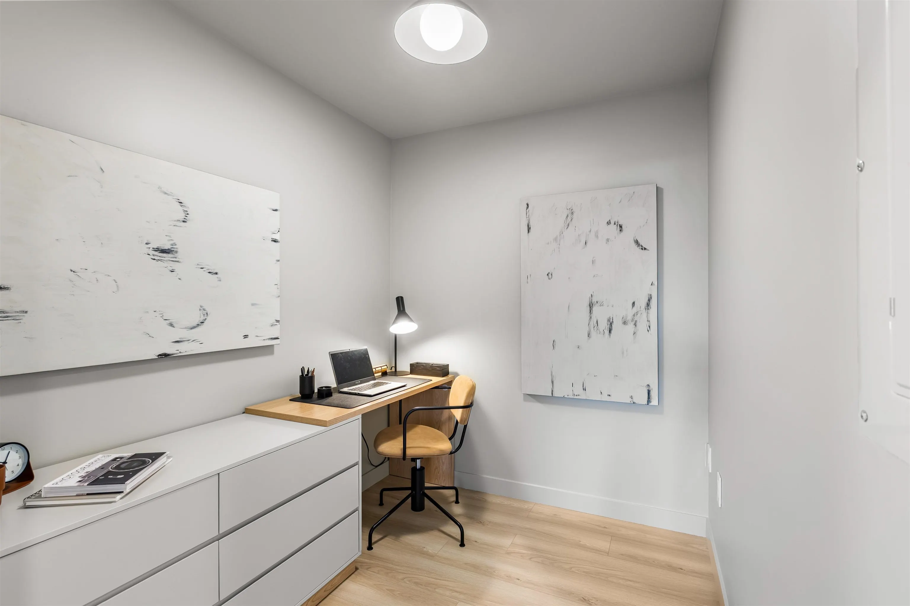 2771 Montrose Avenue #110