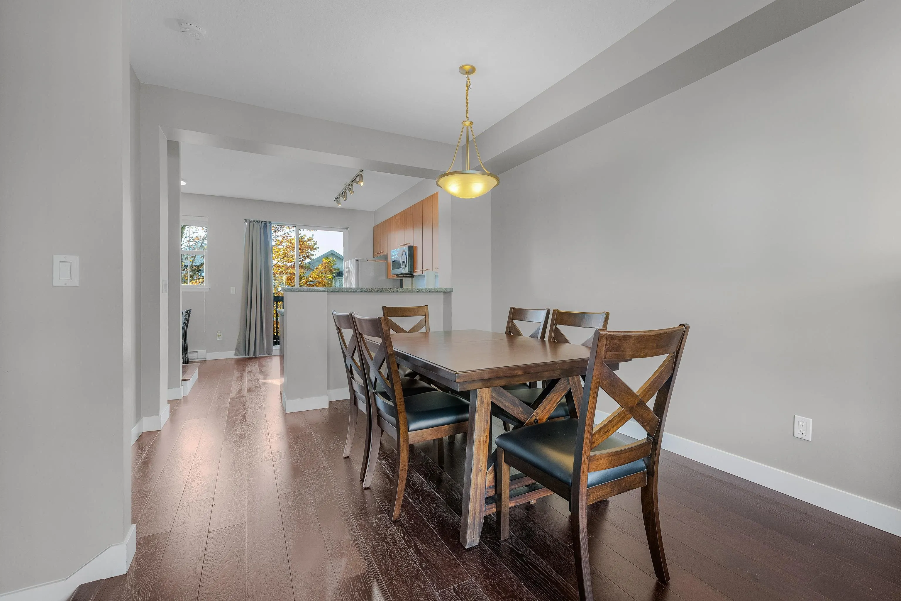 7155 189 Street #76