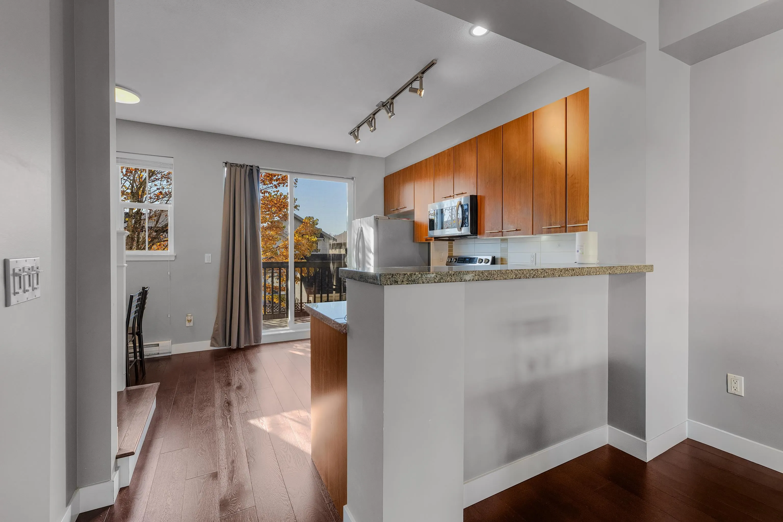 7155 189 Street #76