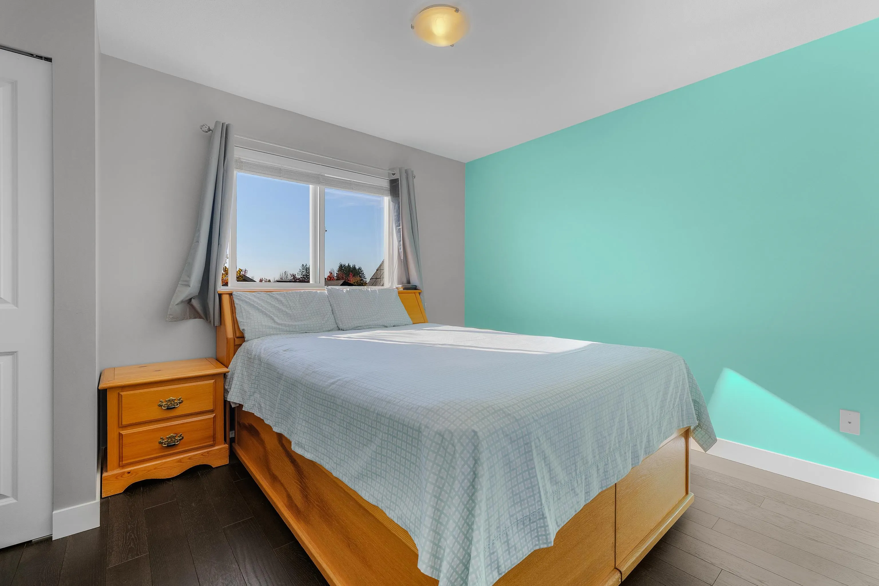 7155 189 Street #76