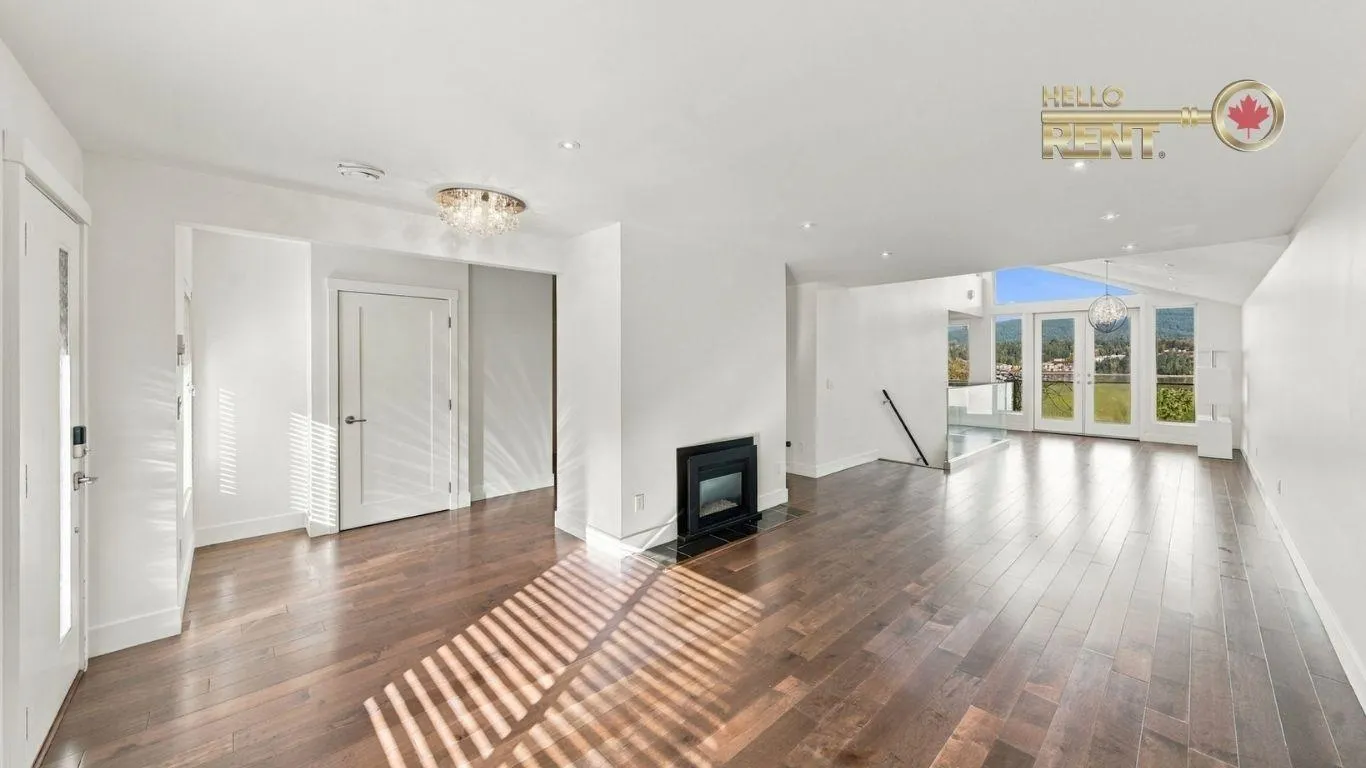 458 Northcliffe Crescent