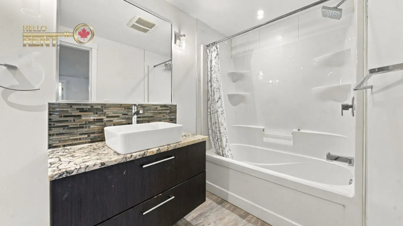 458 Northcliffe Crescent