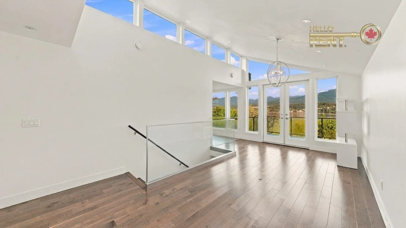 458 Northcliffe Crescent