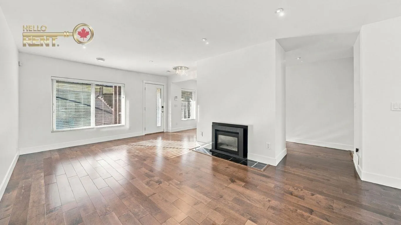 458 Northcliffe Crescent