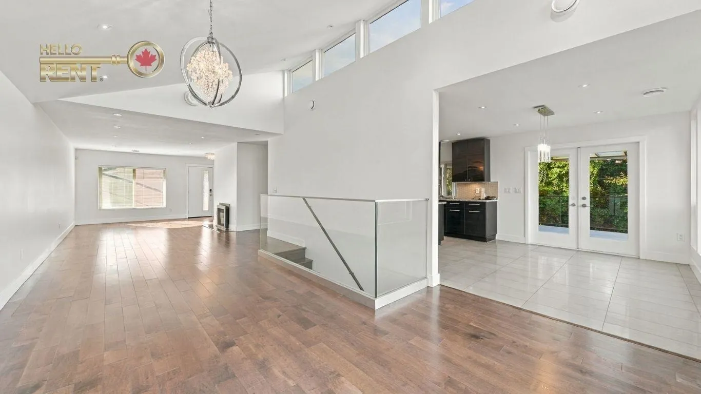 458 Northcliffe Crescent