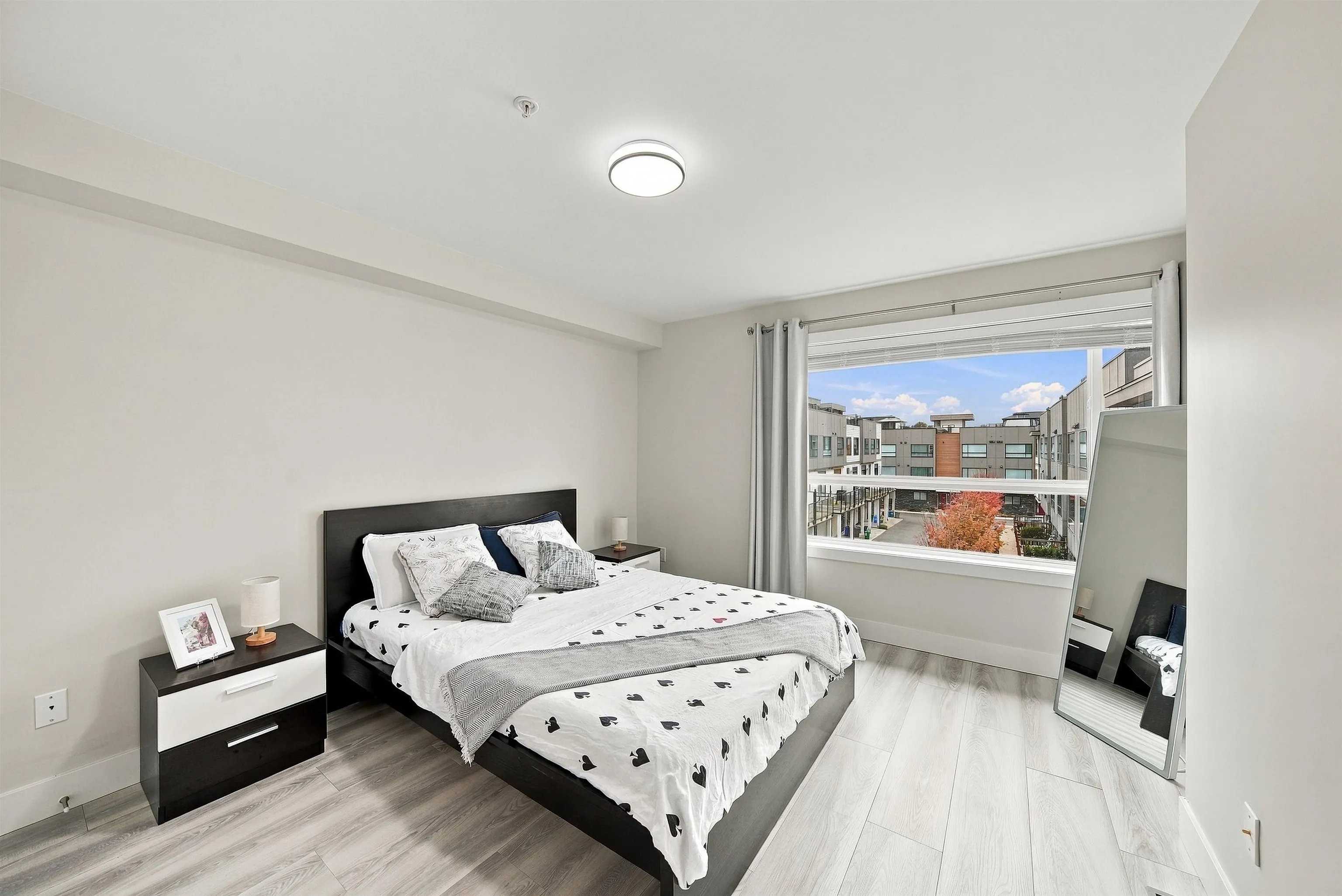 19631 55a Avenue #31