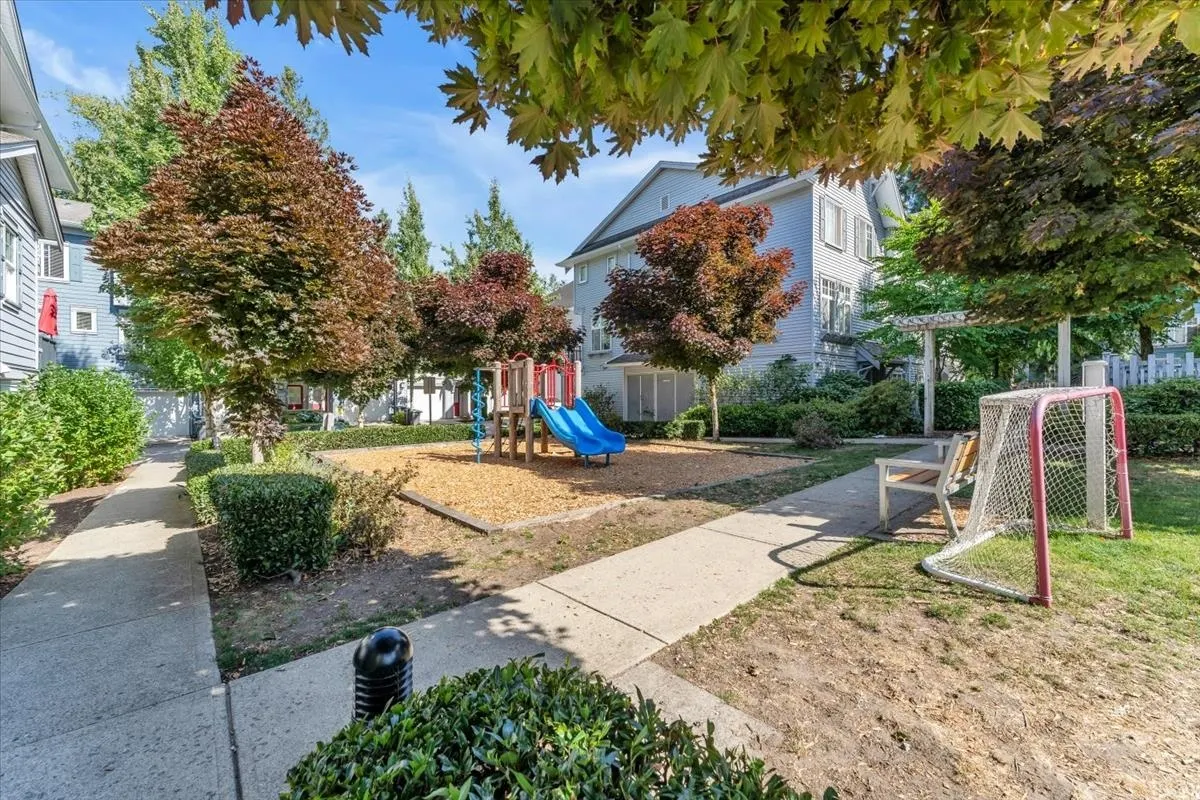 5858 142 Street #51