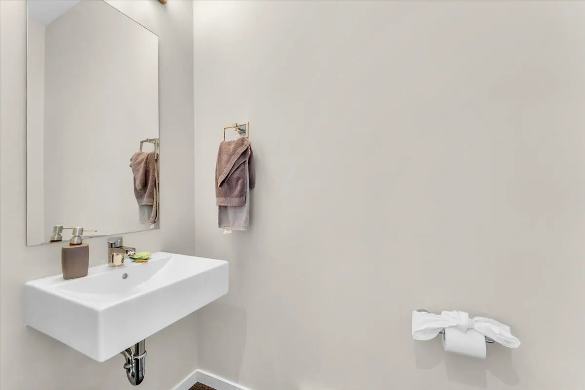 5858 142 Street #51