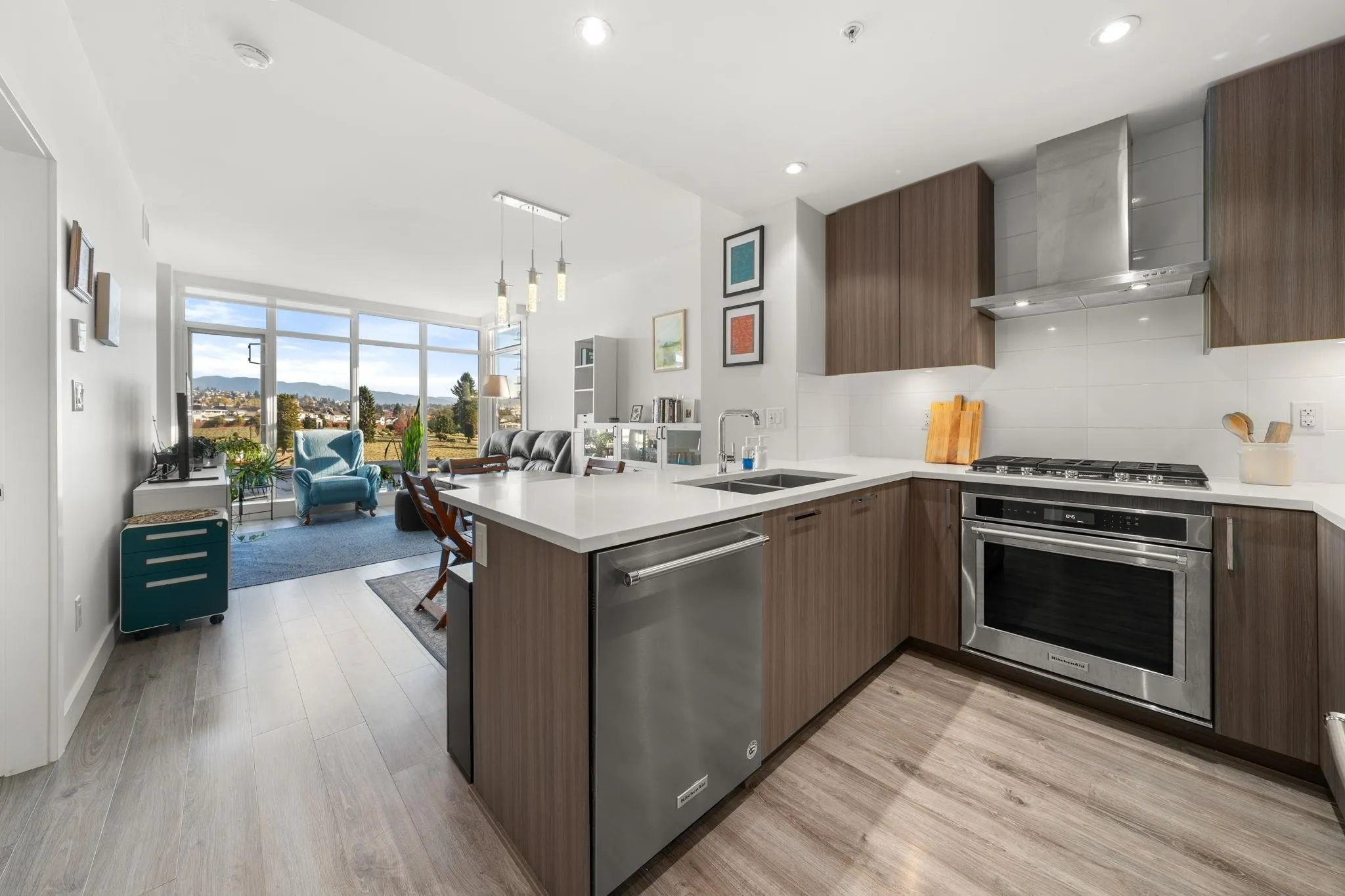 1788 Gilmore Avenue #909