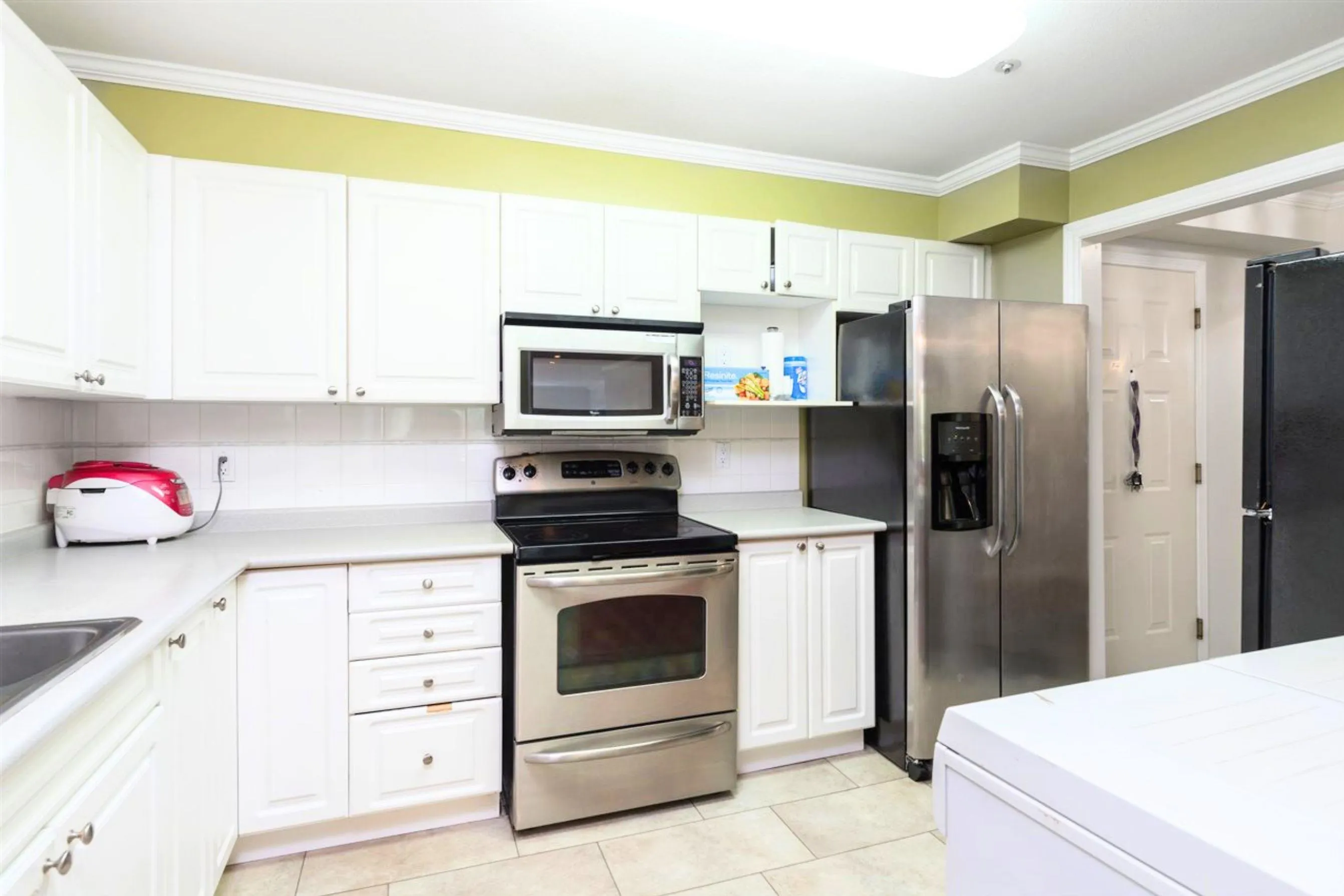 9626 148 Street #201