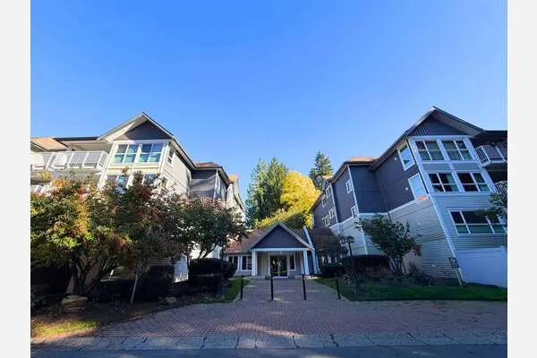 9626 148 Street #201