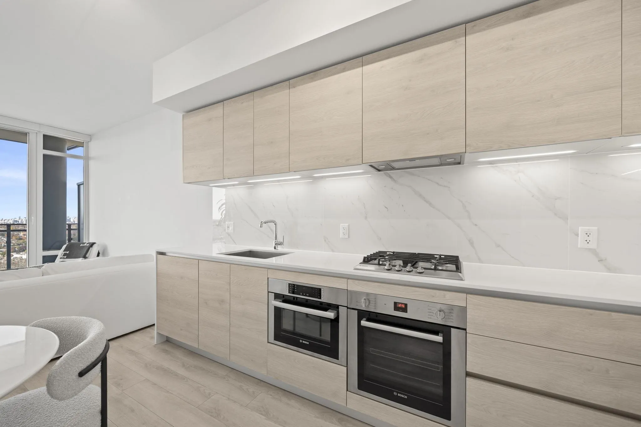 2085 Skyline Court #3601