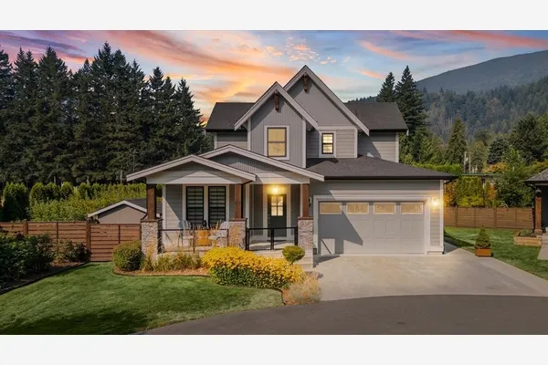 1885 Columbia Valley Road #67
