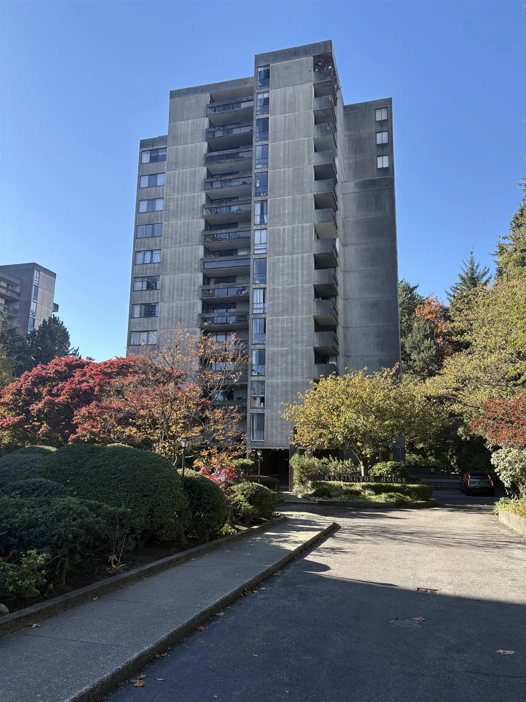 6689 Willingdon Avenue #1505