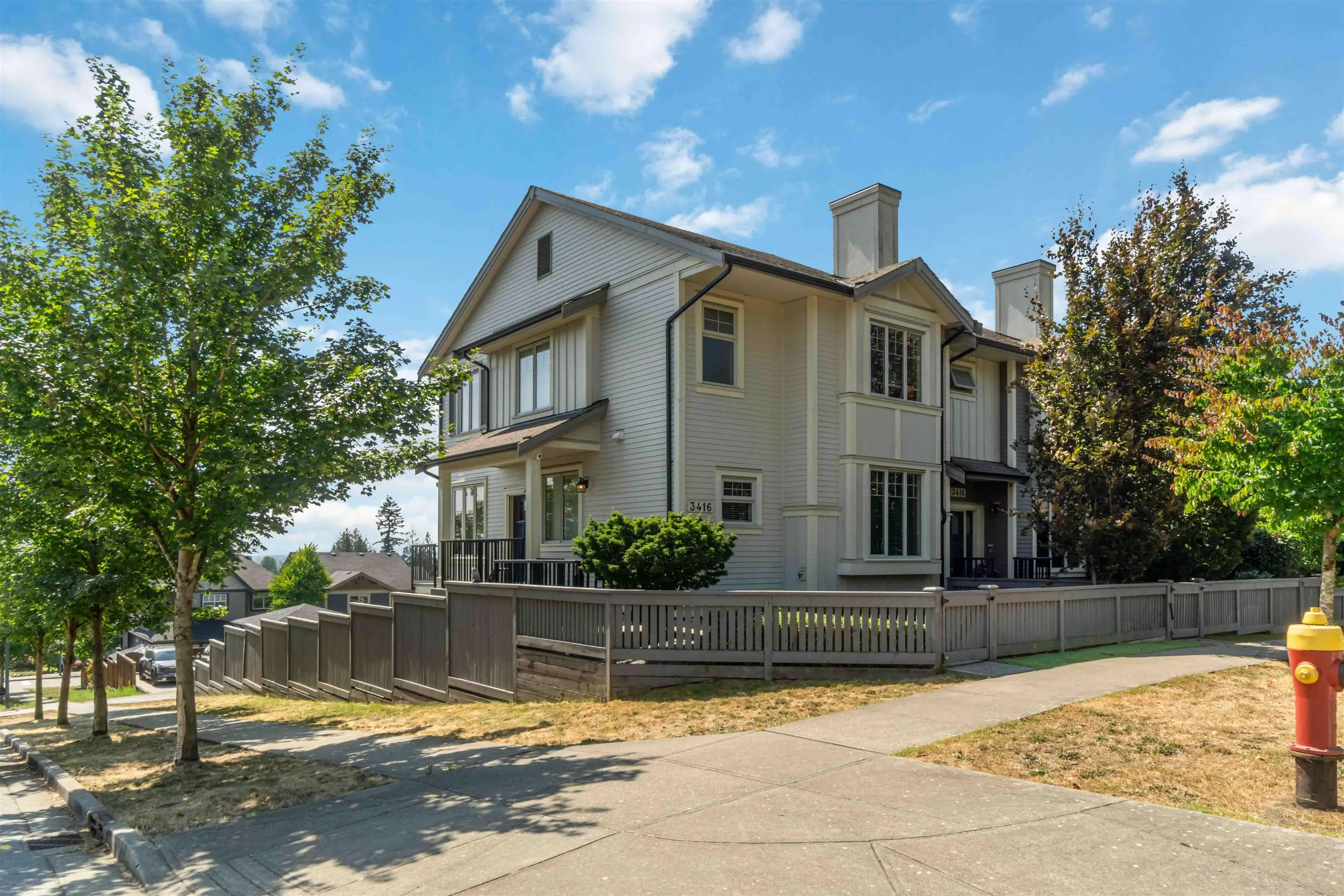 3416 Roxton Avenue #108