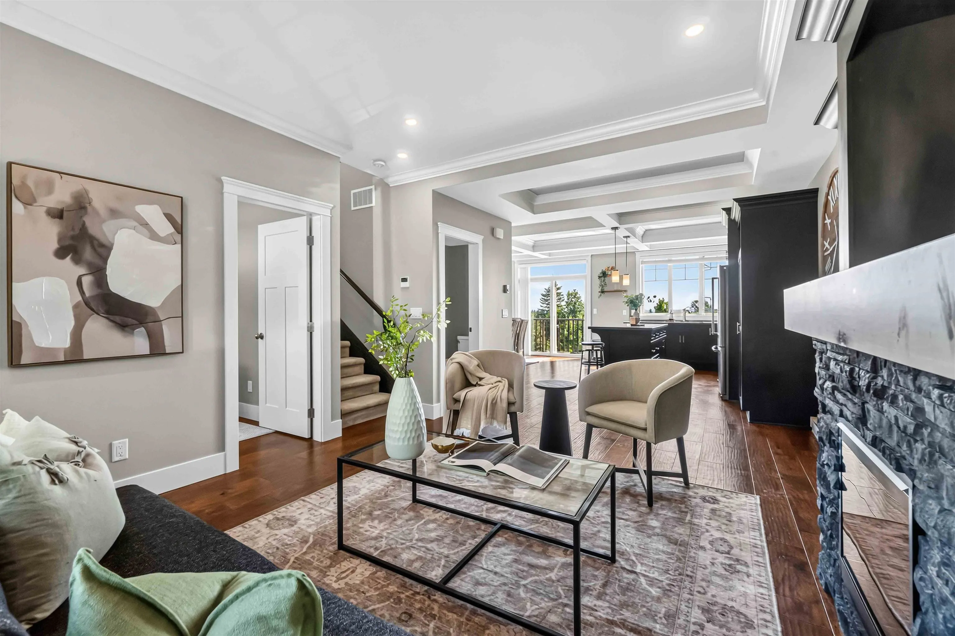 3416 Roxton Avenue #108