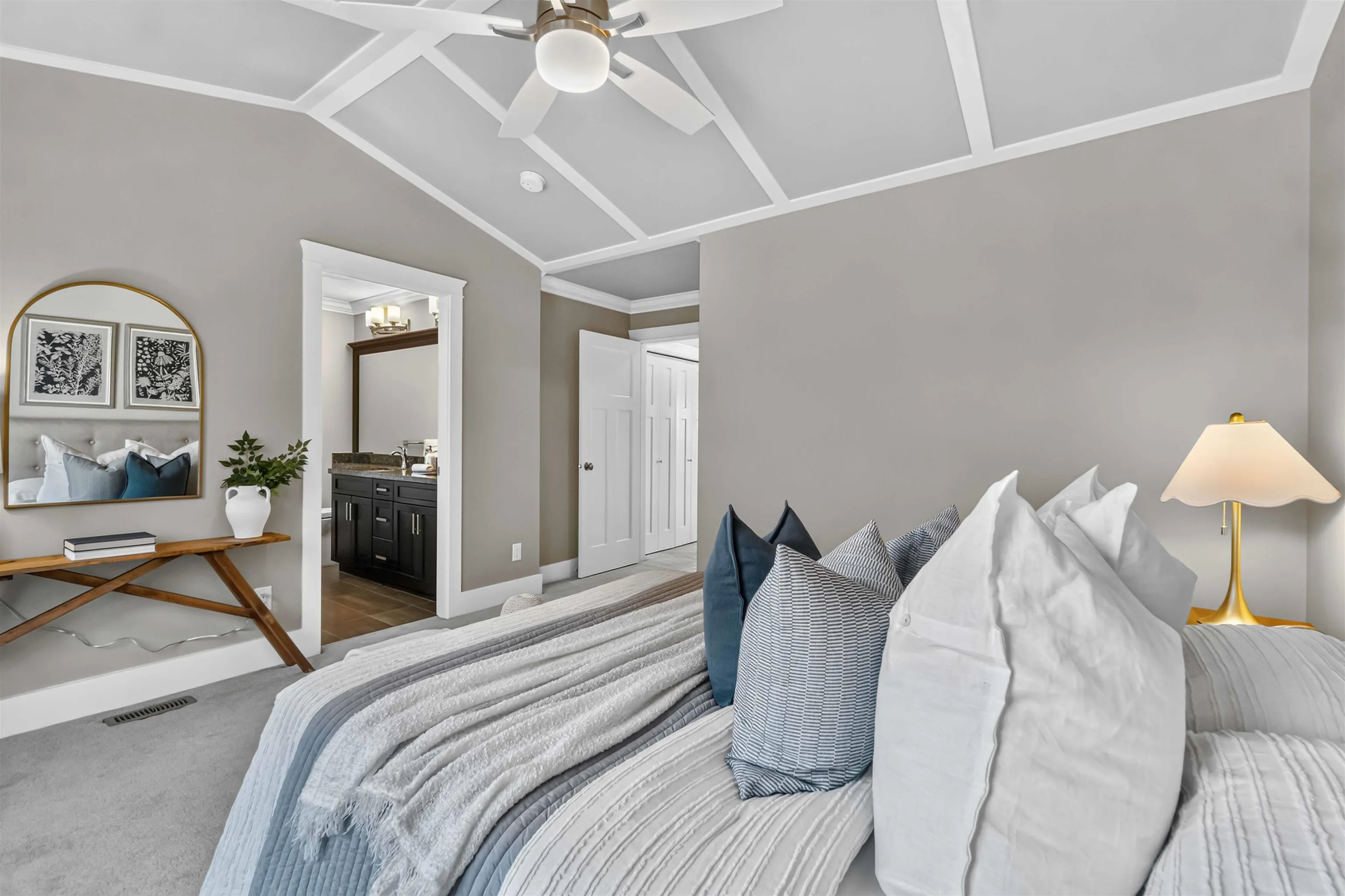 3416 Roxton Avenue #108