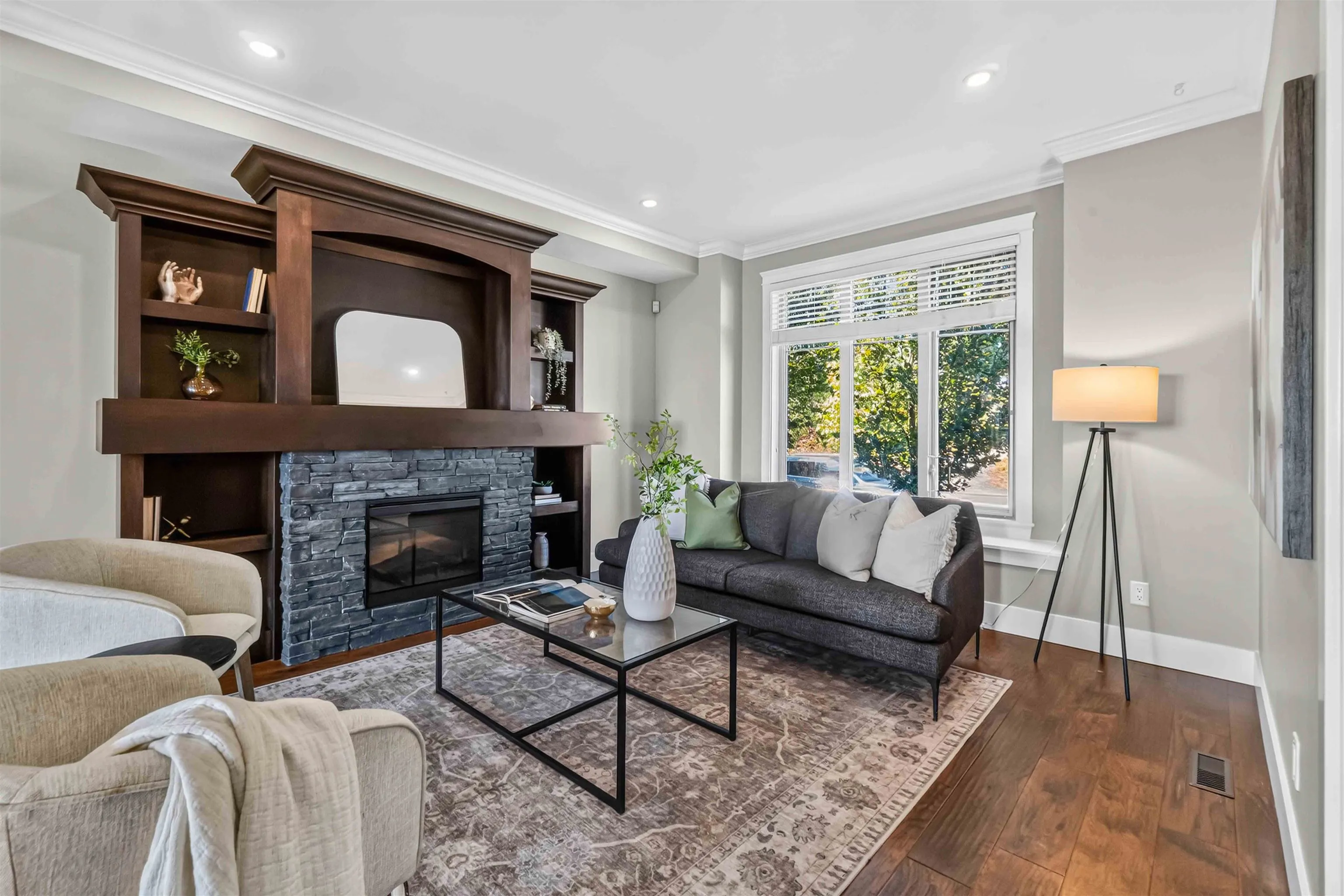 3416 Roxton Avenue #108