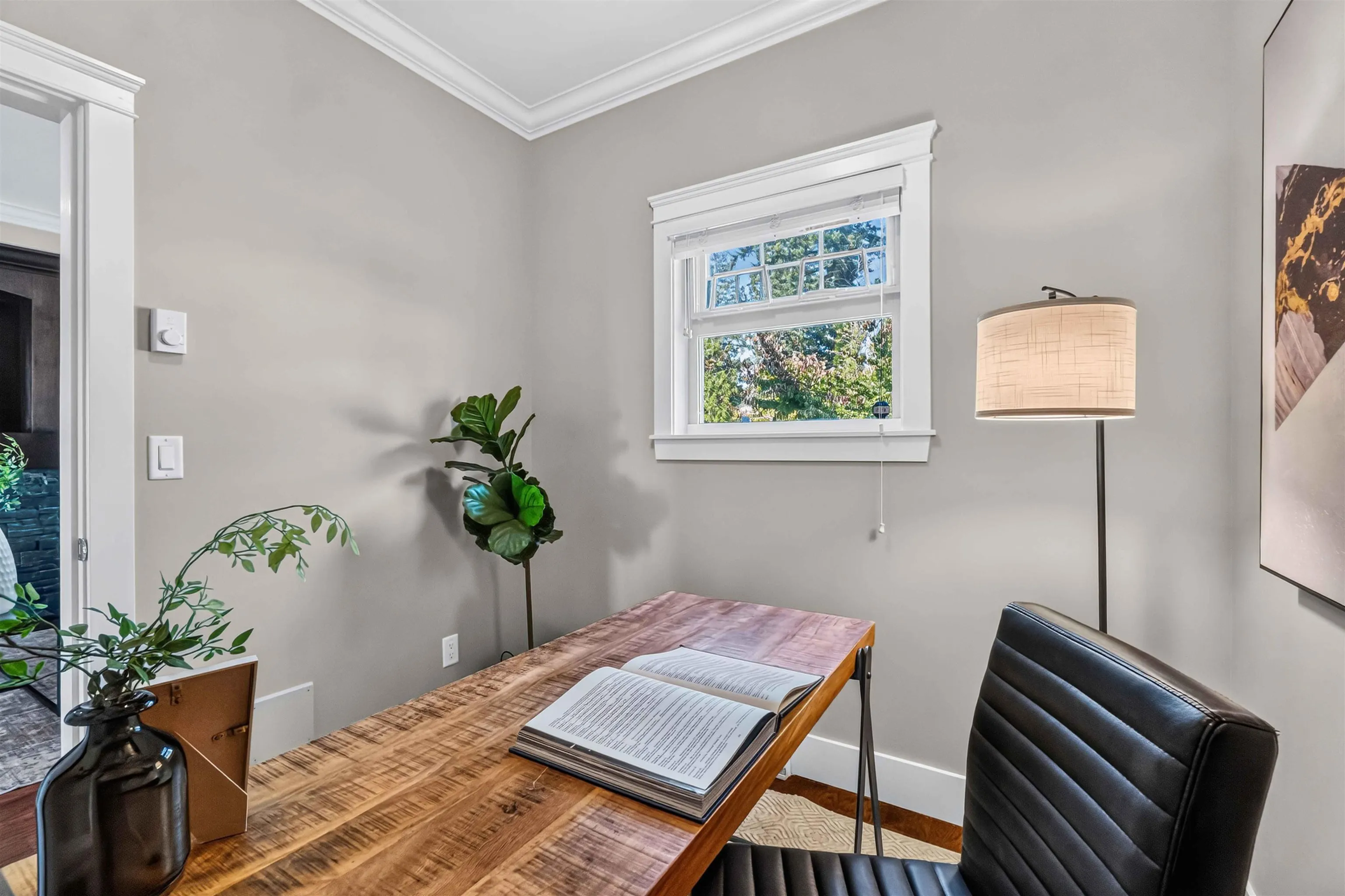 3416 Roxton Avenue #108