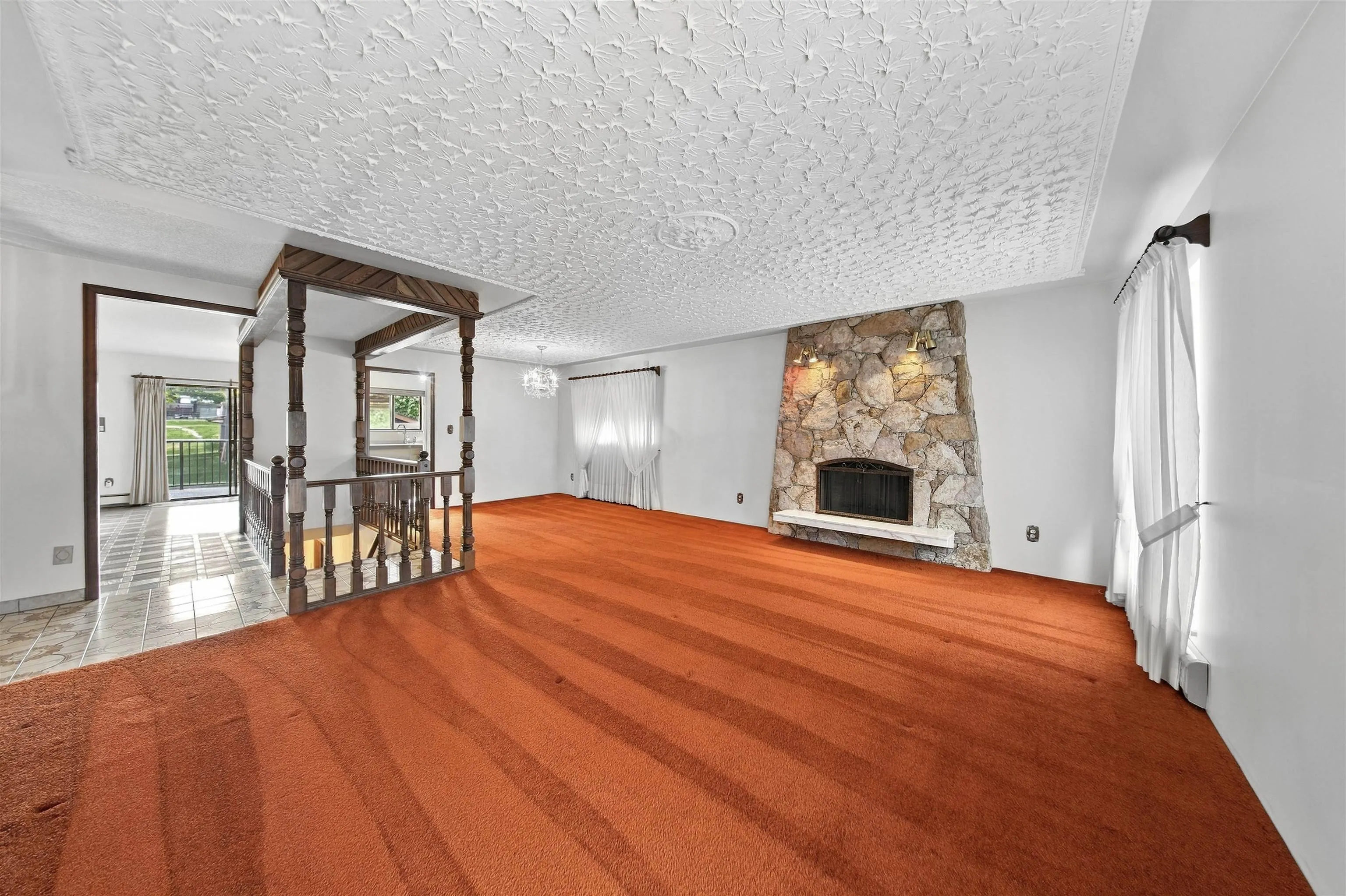 4052 Price Street