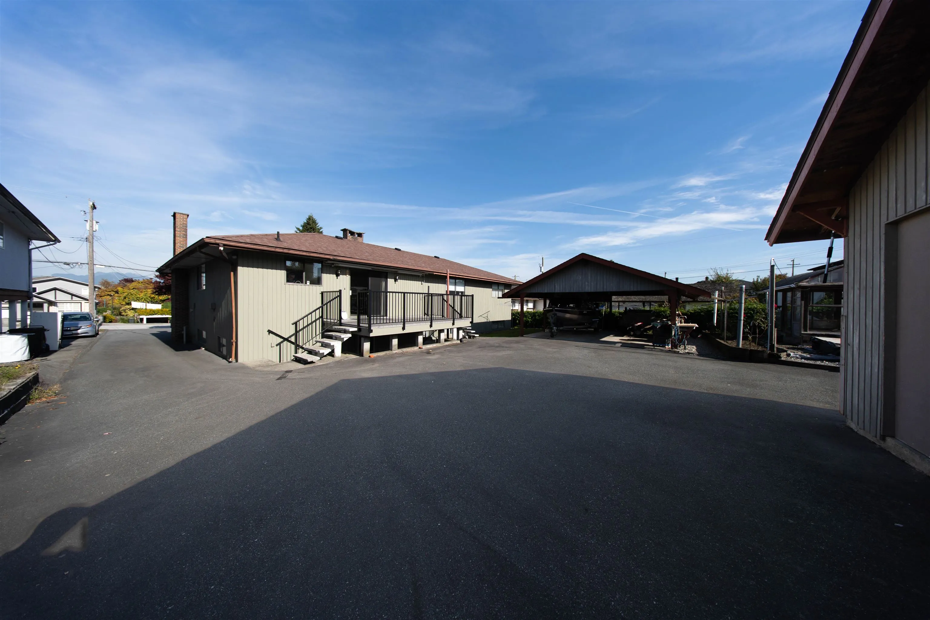 4052 Price Street