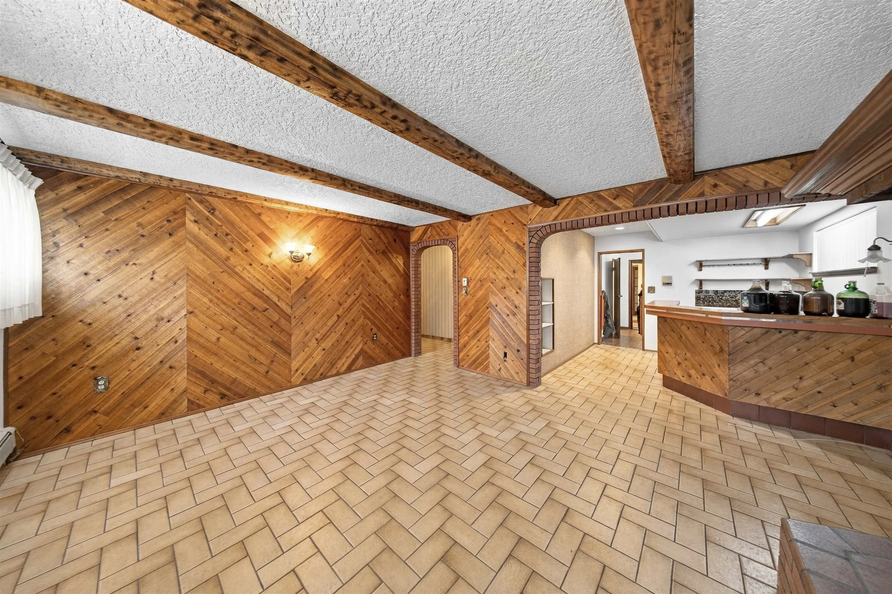 4052 Price Street