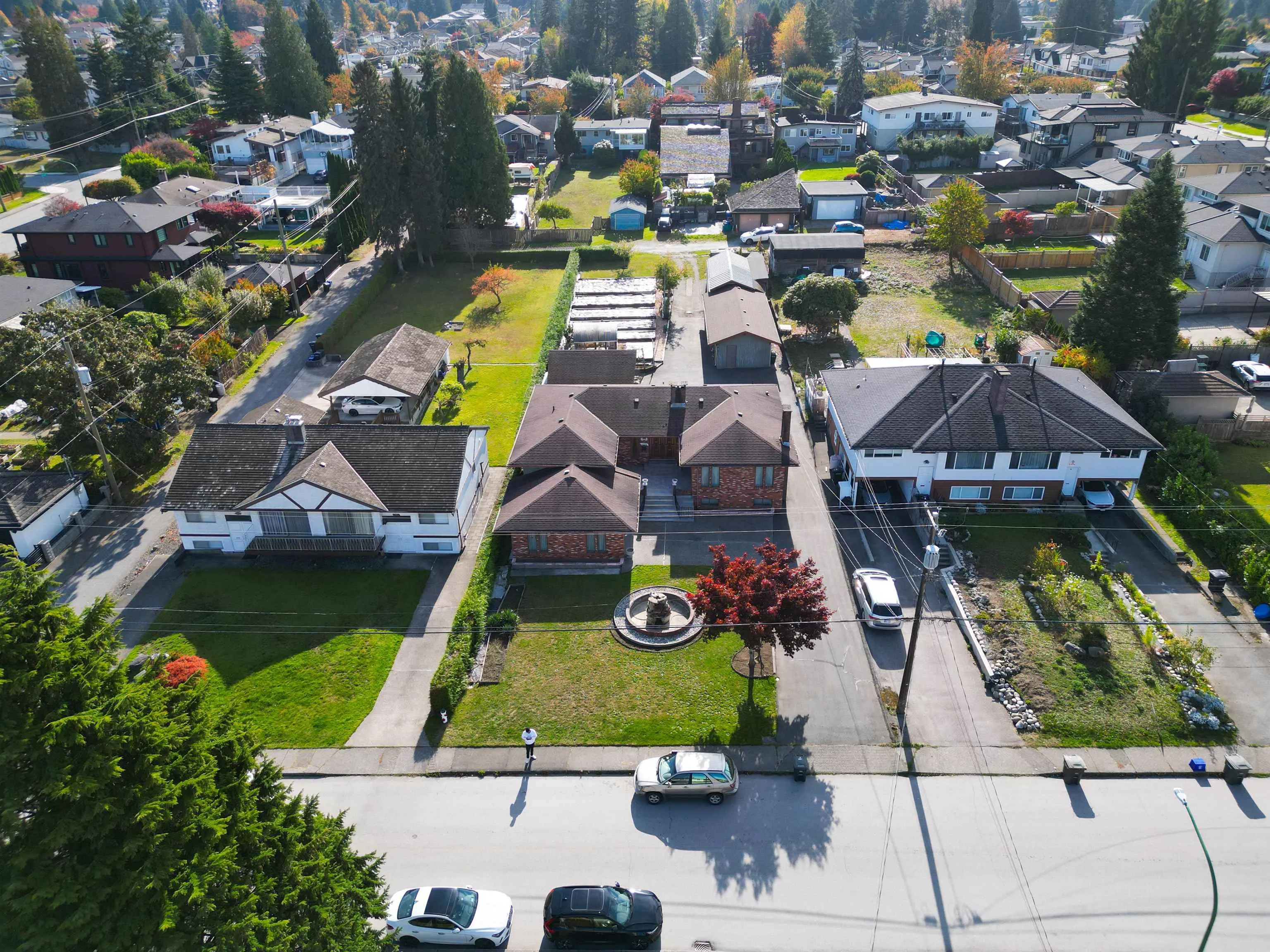 4052 Price Street